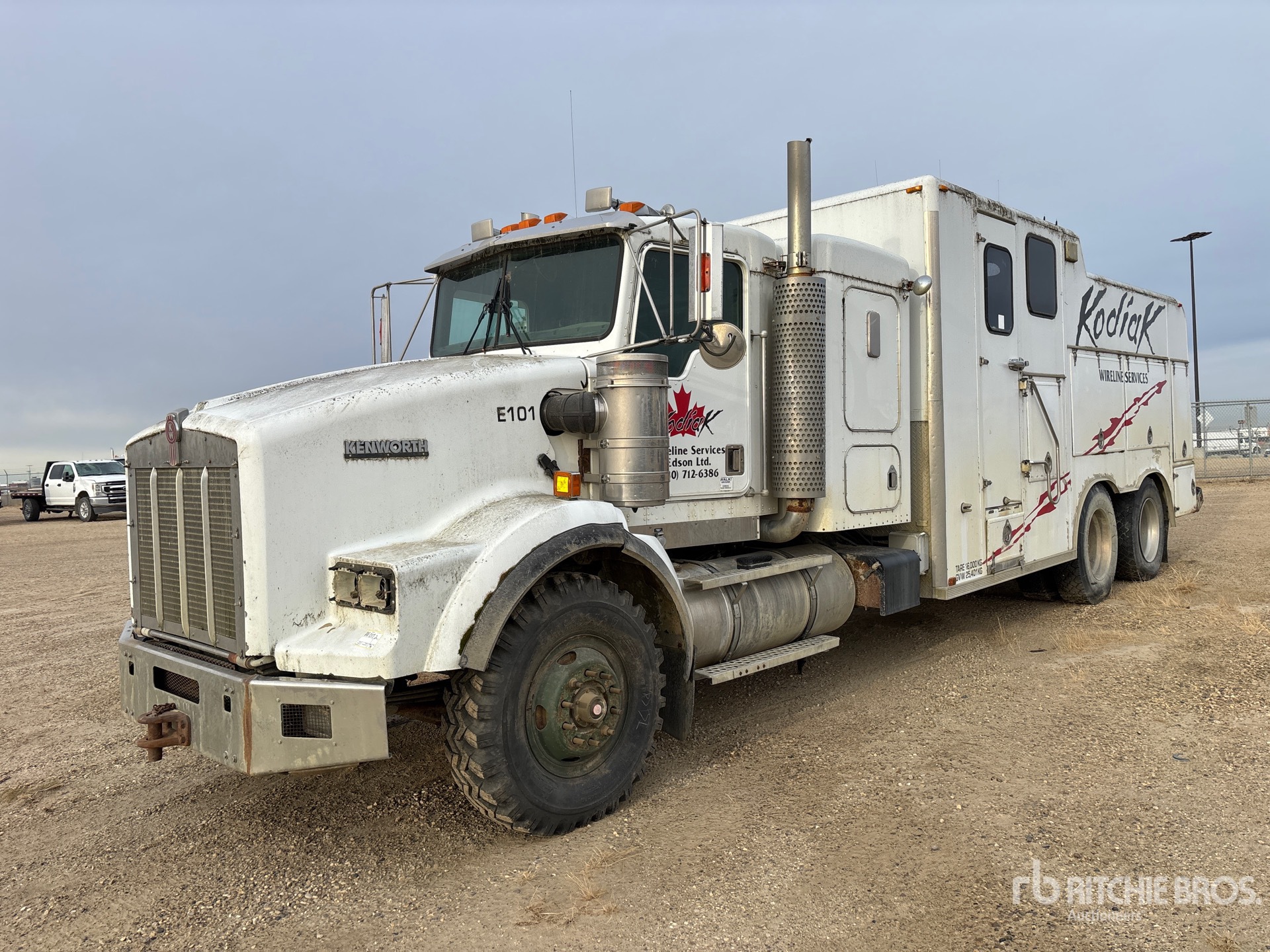 Photo of 2002 Kenworth T800