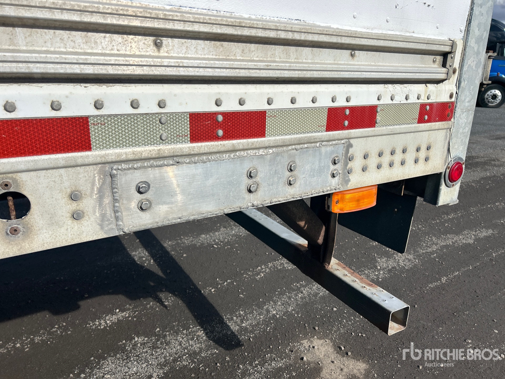 2009 Manac 53 FT X 102 IN T/A