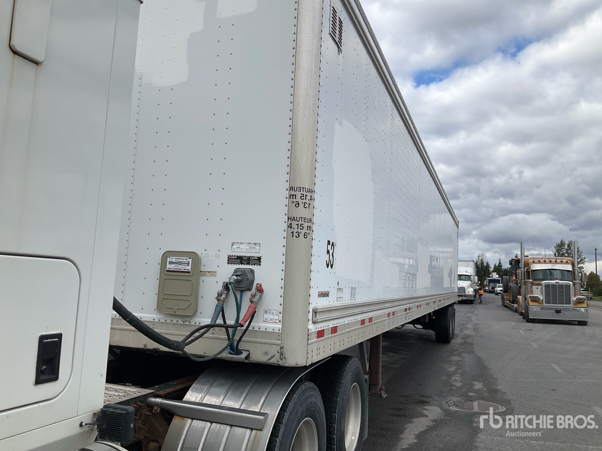 2009 Manac 53 FT X 102 IN T/A