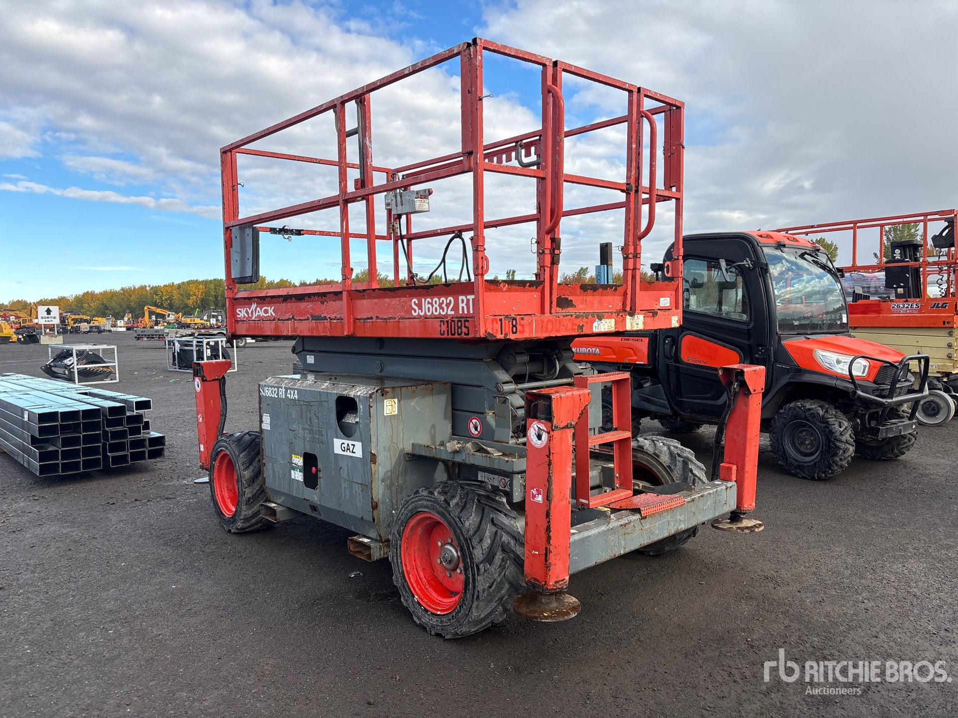 2017 Skyjack SJ6832 RT
