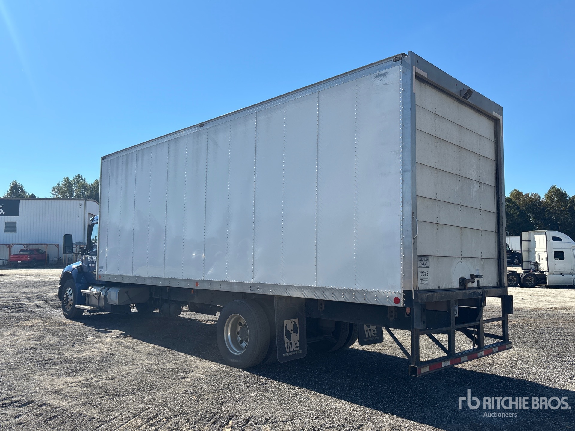 2023 Kenworth T280