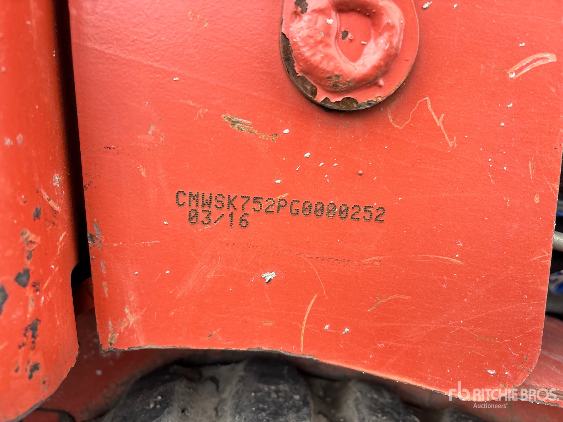 2016 Ditch Witch SK752