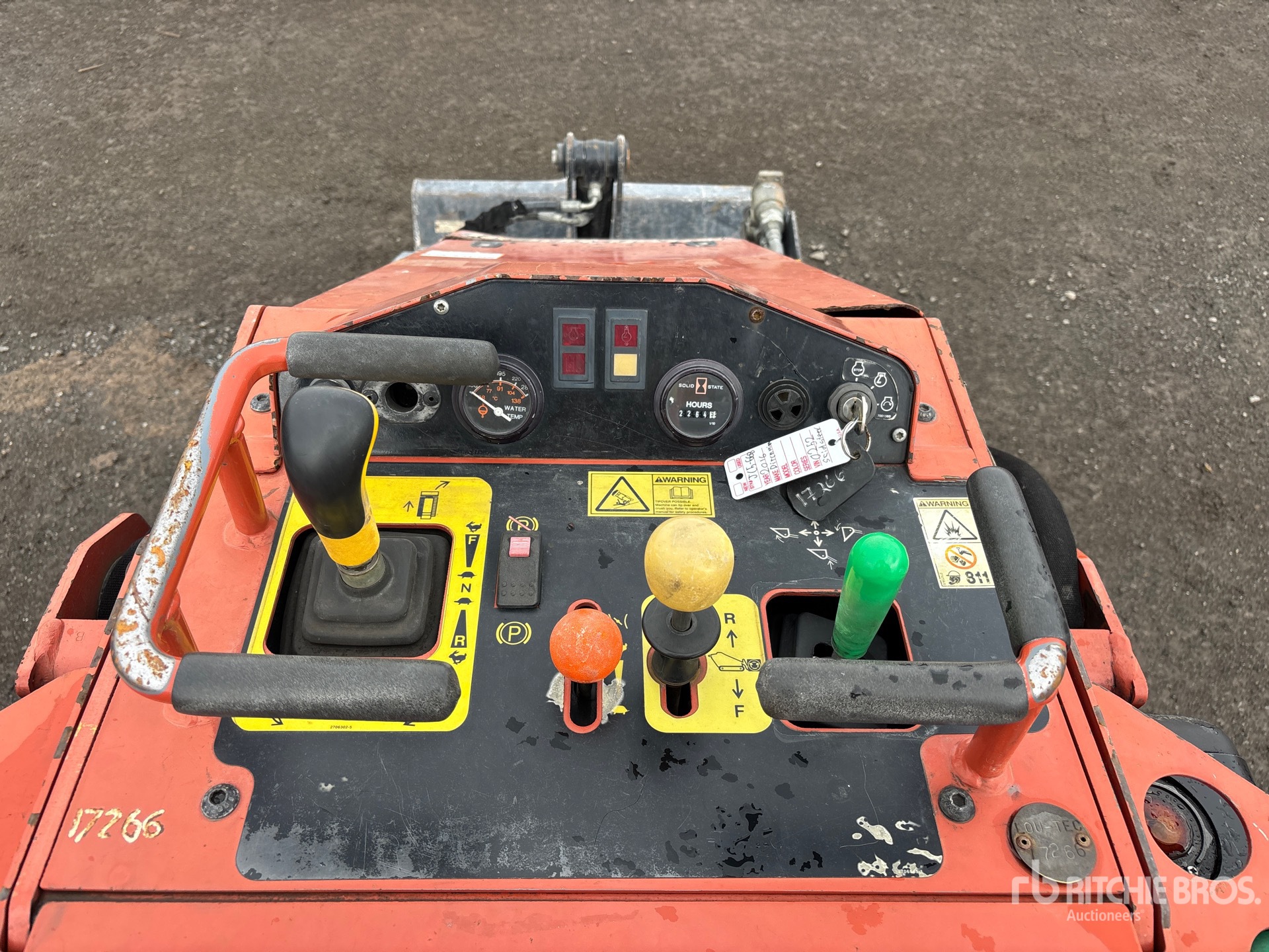 2016 Ditch Witch SK752