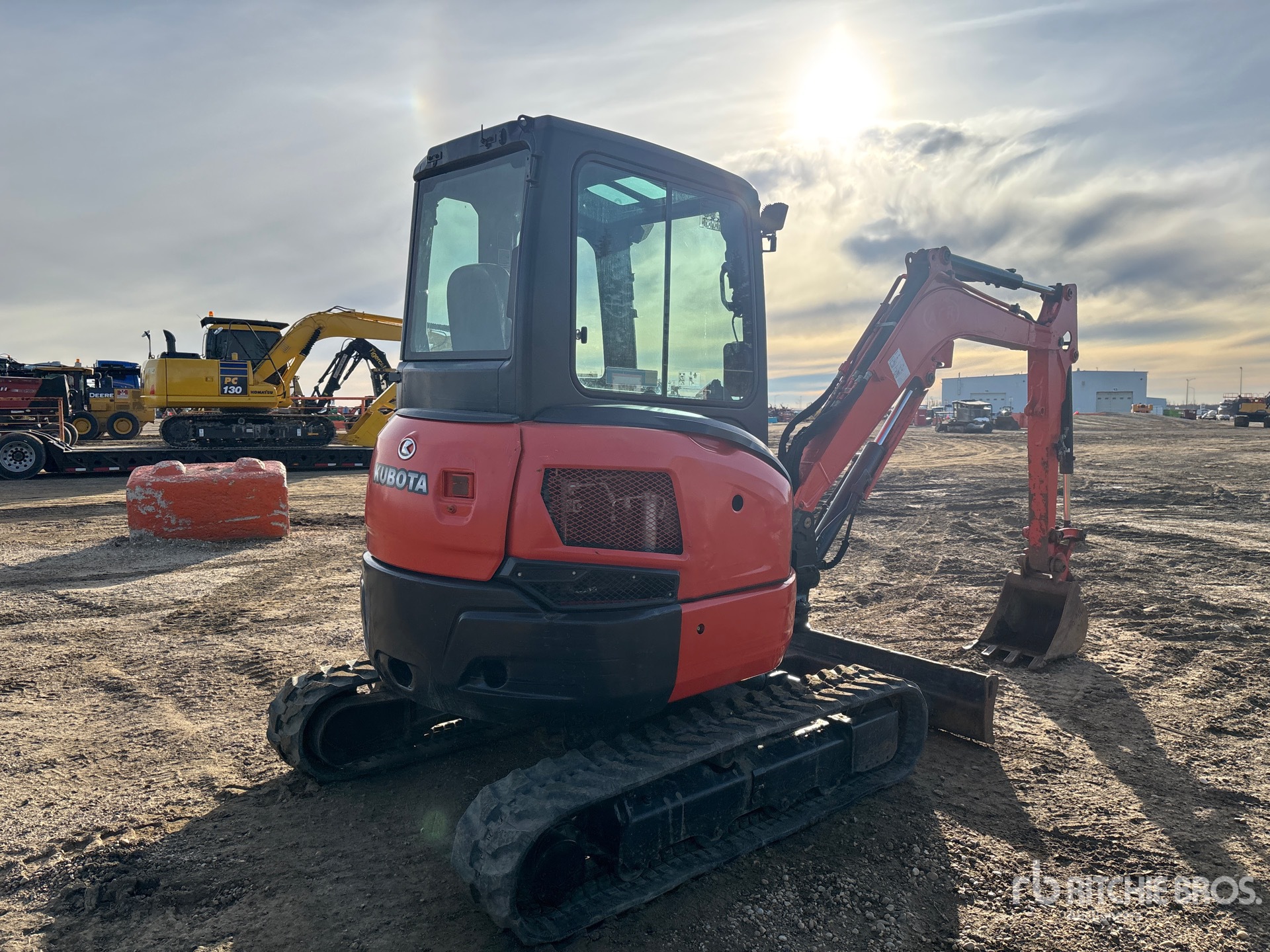 2016 Kubota U35-4