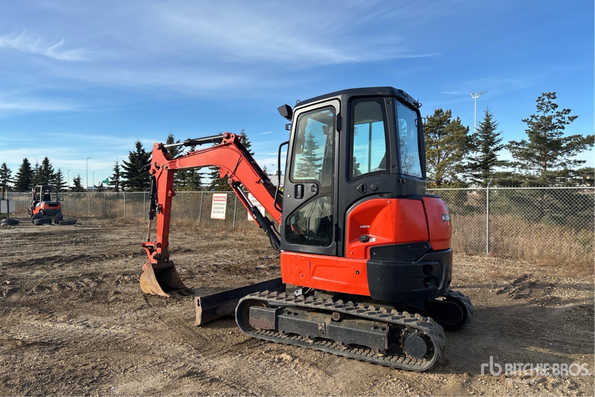 2016 Kubota U35-4