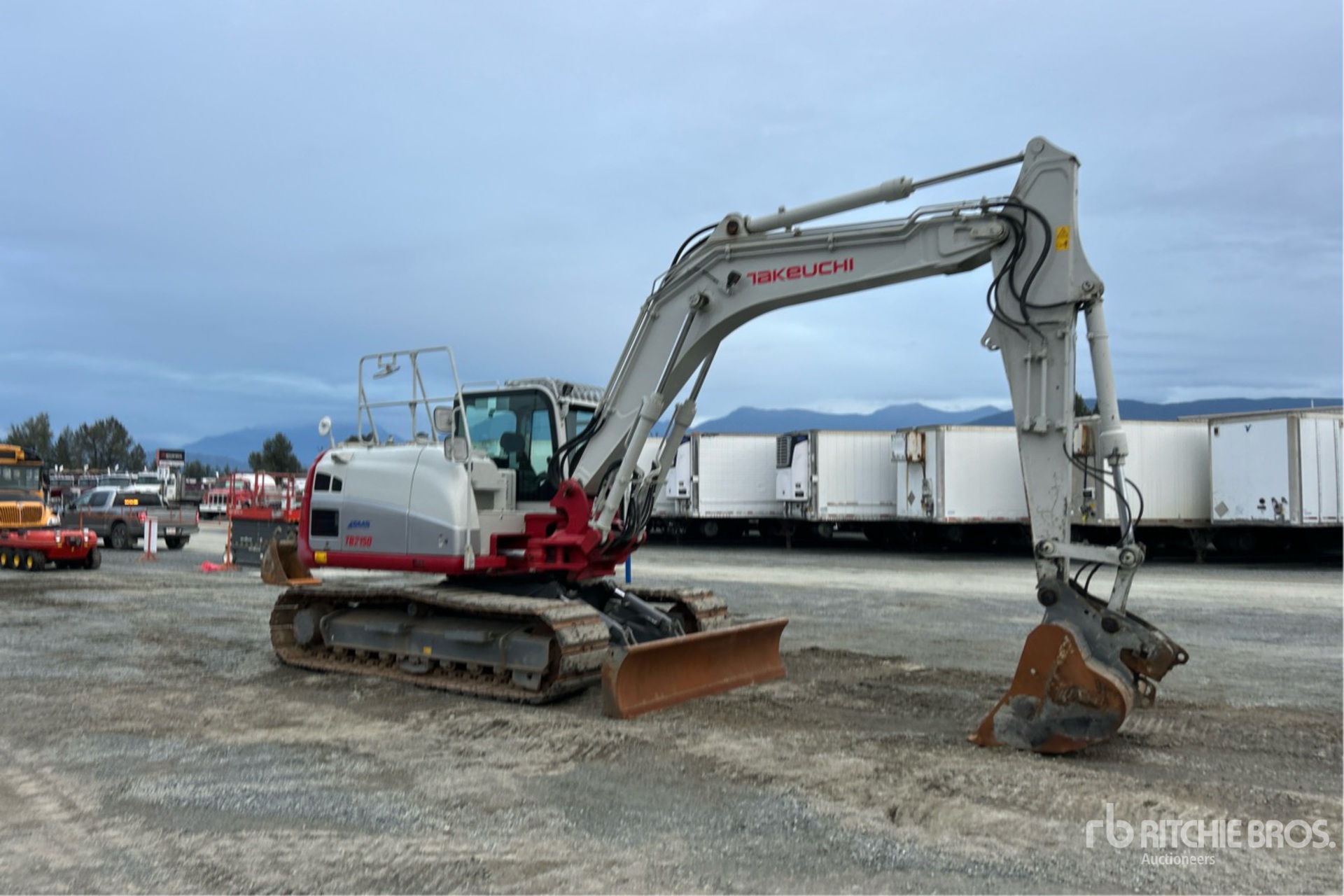 2022 Takeuchi TB2150CS