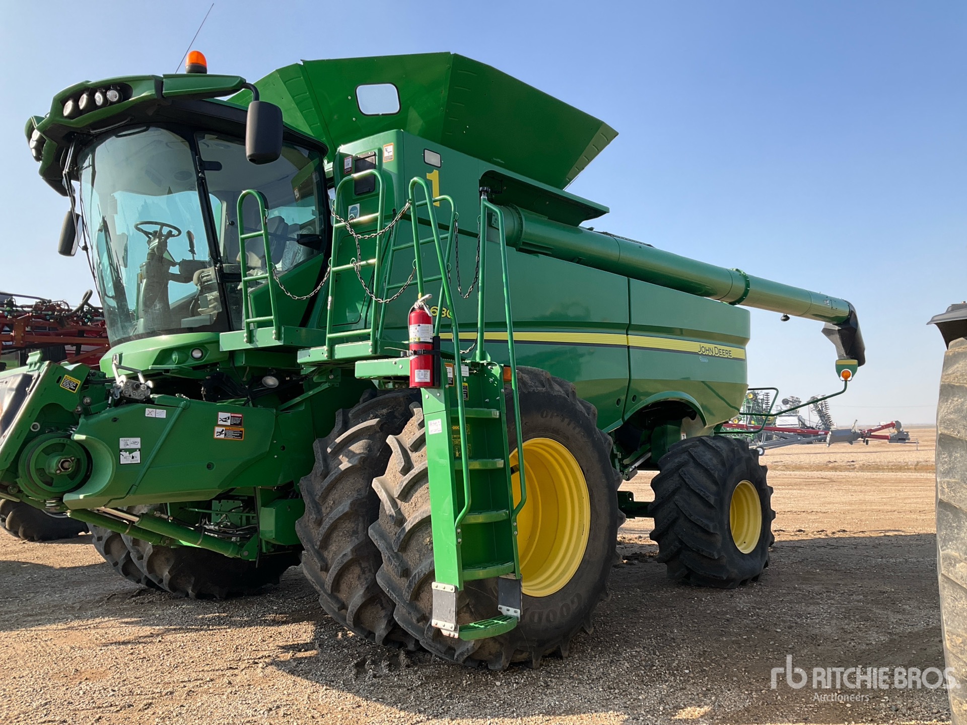 2013 John Deere S680