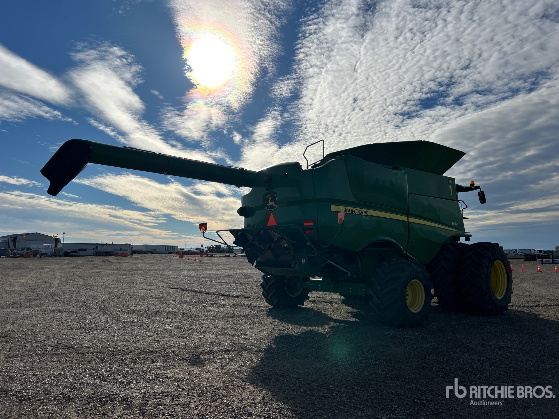 2013 John Deere S680