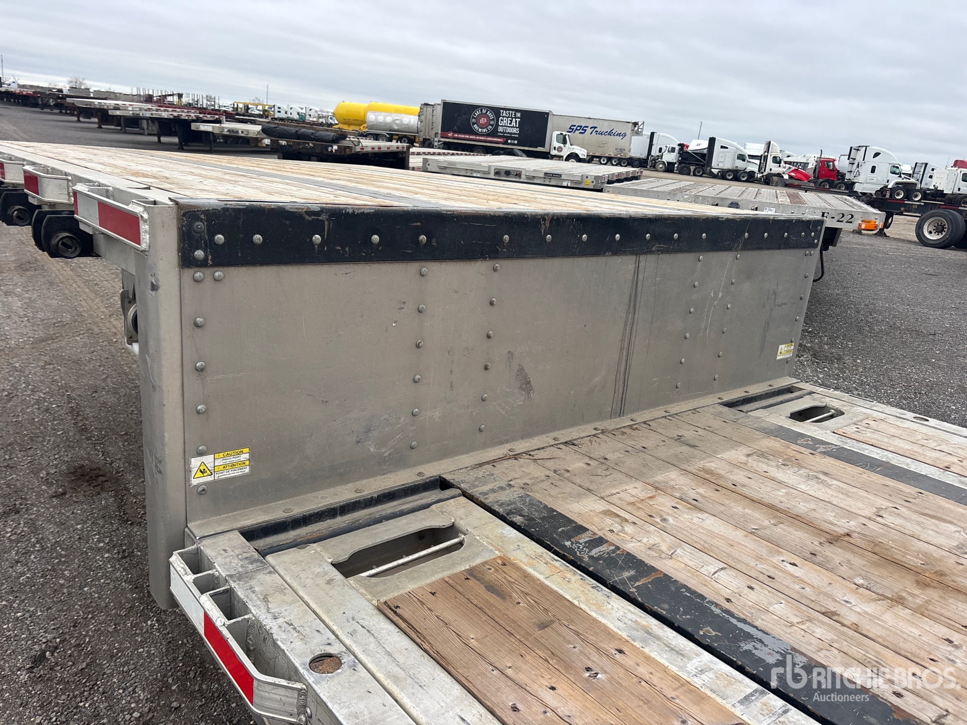 2024 Load King  RENOWN