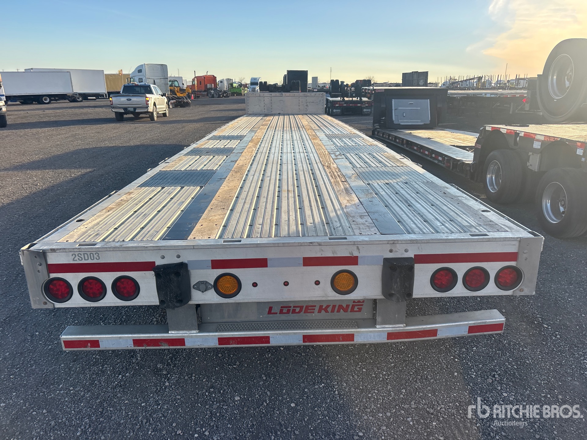2025 Load King  RENOWN