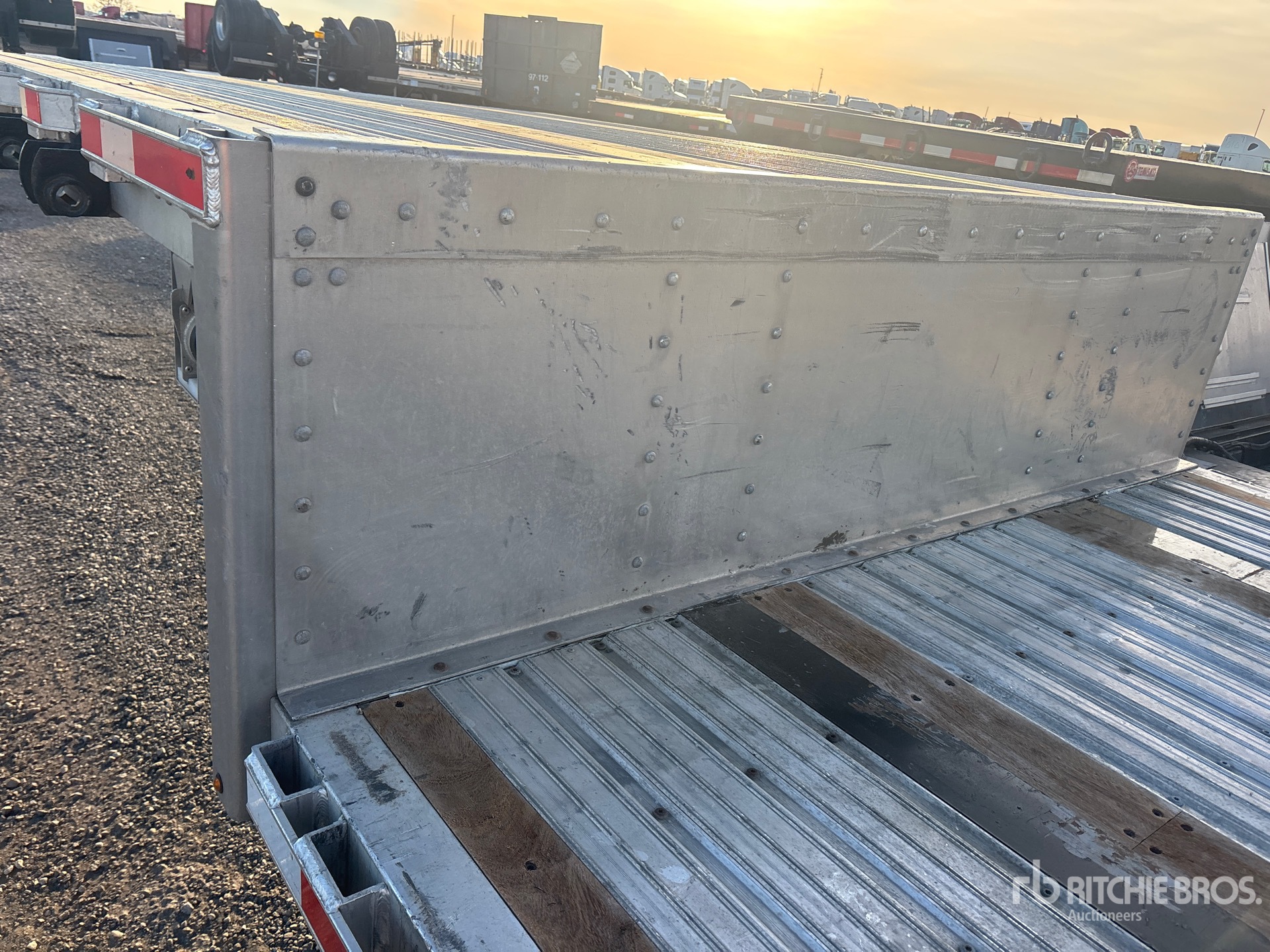 2025 Load King  RENOWN