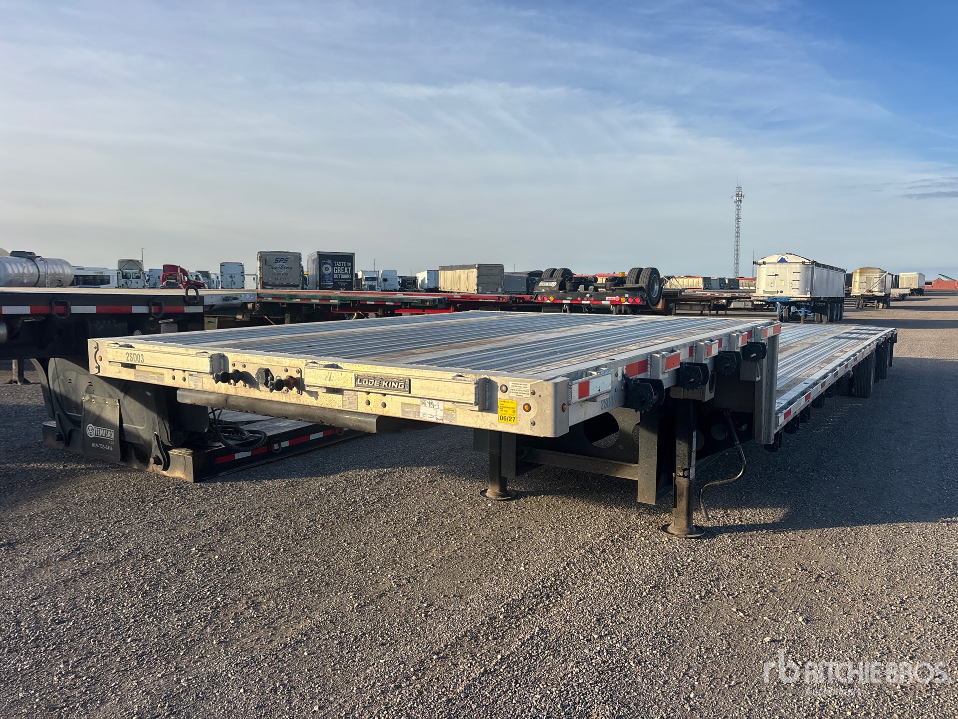 Photo of 2025 Load King  RENOWN