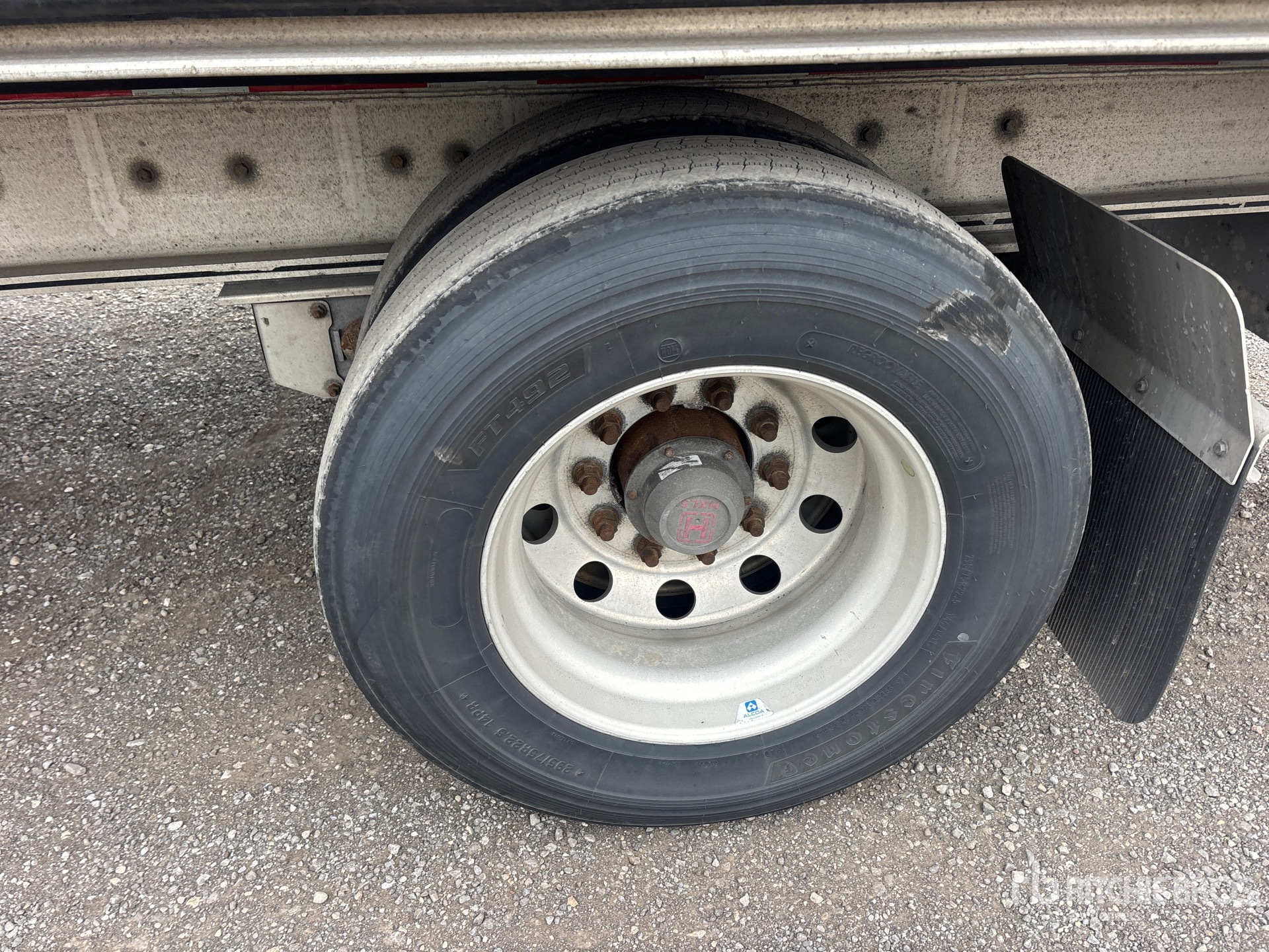 2021 Mac 53 FT T/A SPREAD AXLE
