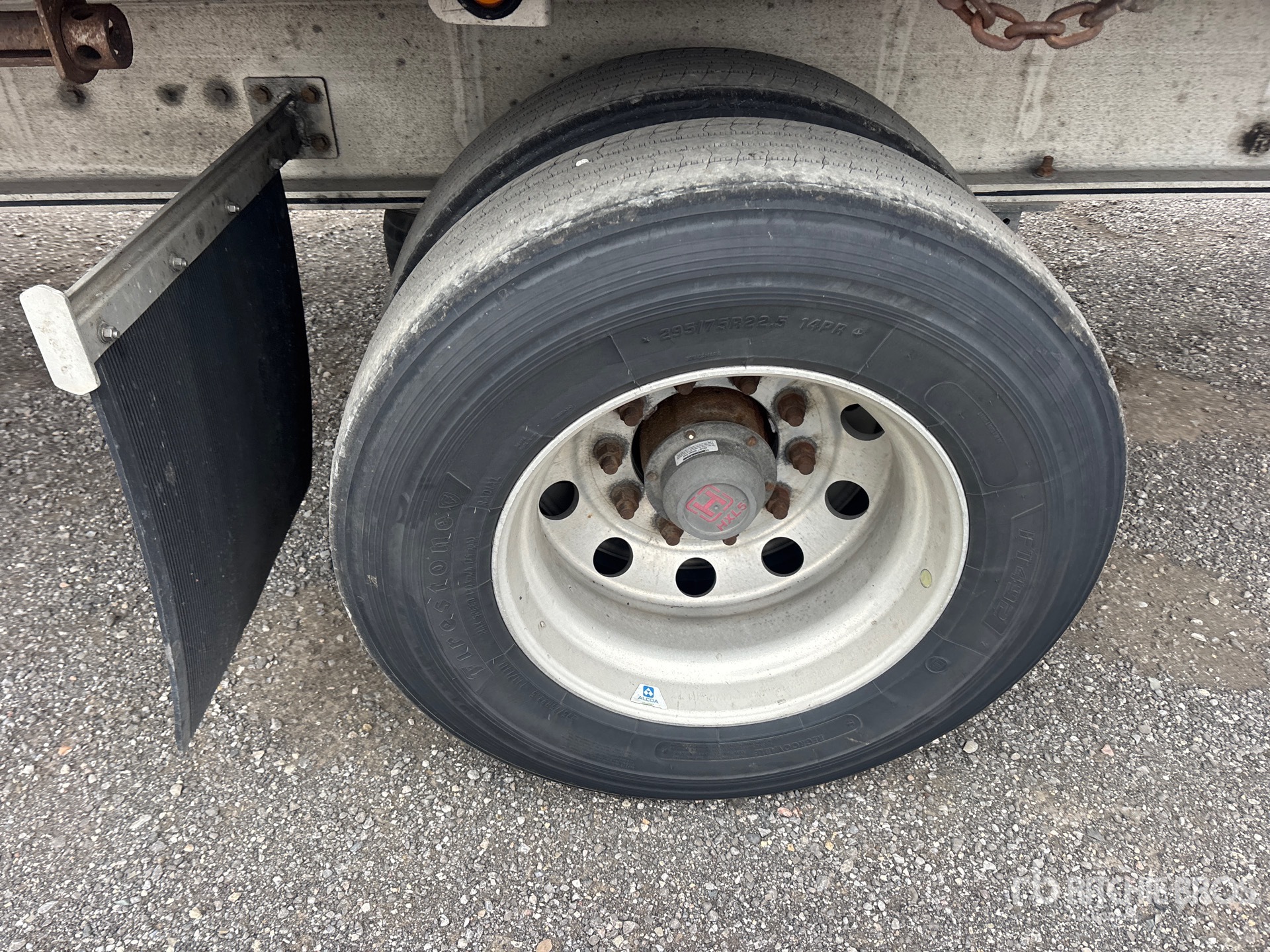 2021 Mac 53 FT T/A SPREAD AXLE