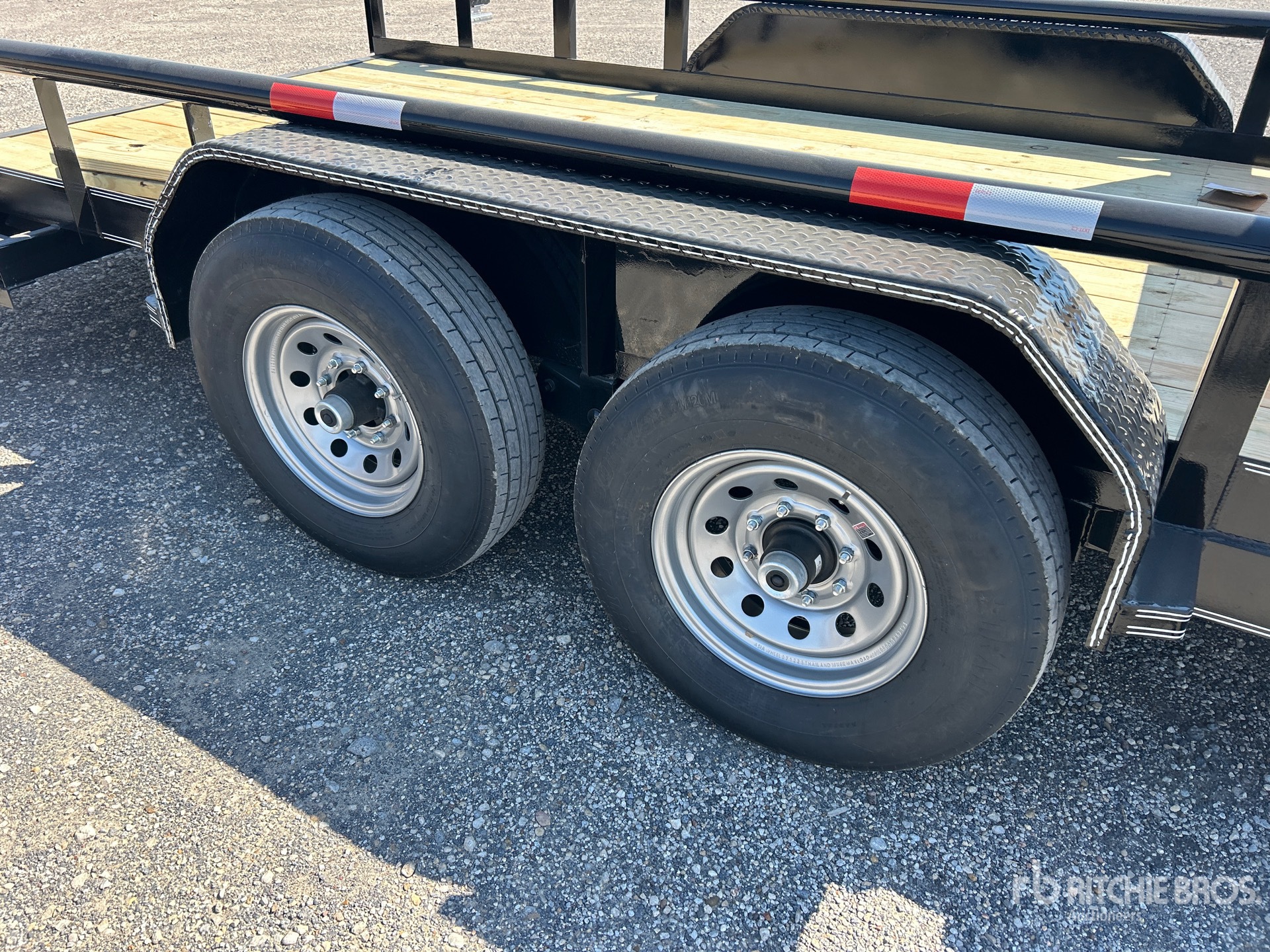 2027 Double A 8320T7K