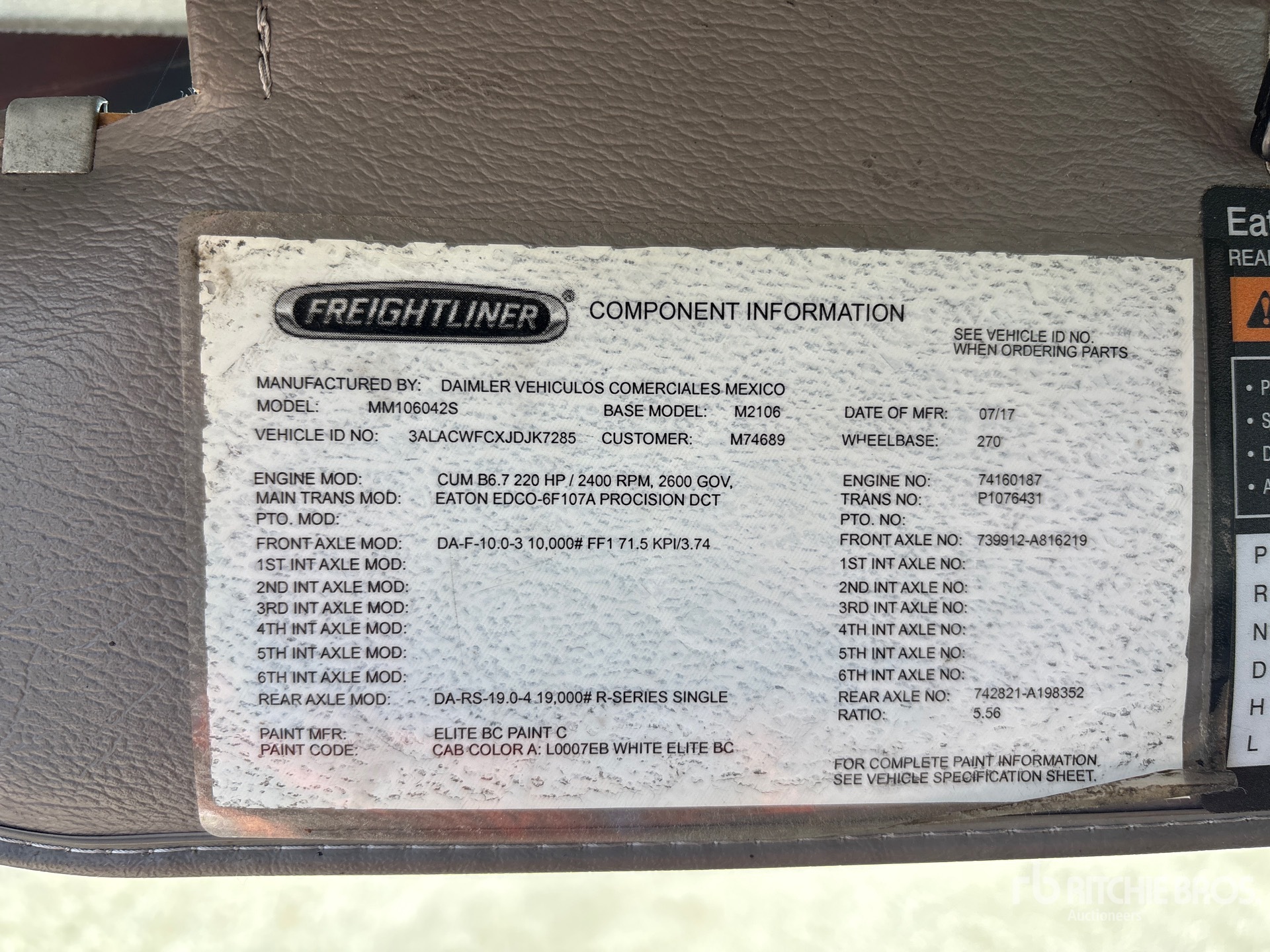 2018 Freightliner M2 106