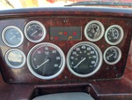 Cab with Luces de advertencia del motor