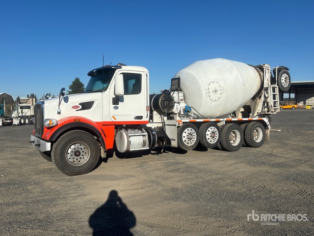 2018 Peterbilt 567 Mixer Truck