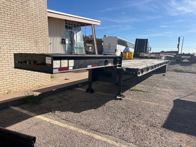 1985 Vulcan LB20 20 ton 25 ft T/A Flatbed Trailer