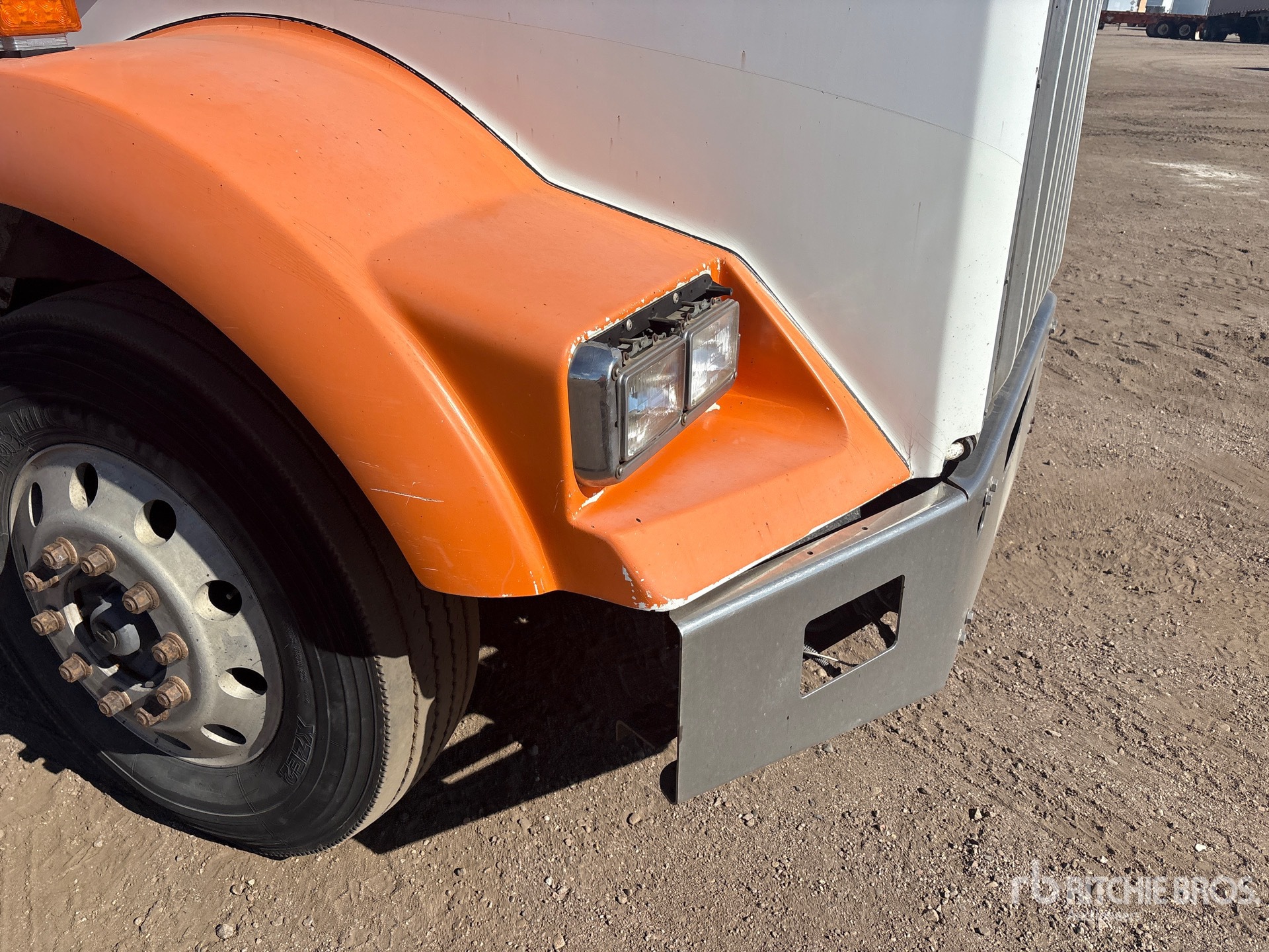 2000 Kenworth T800