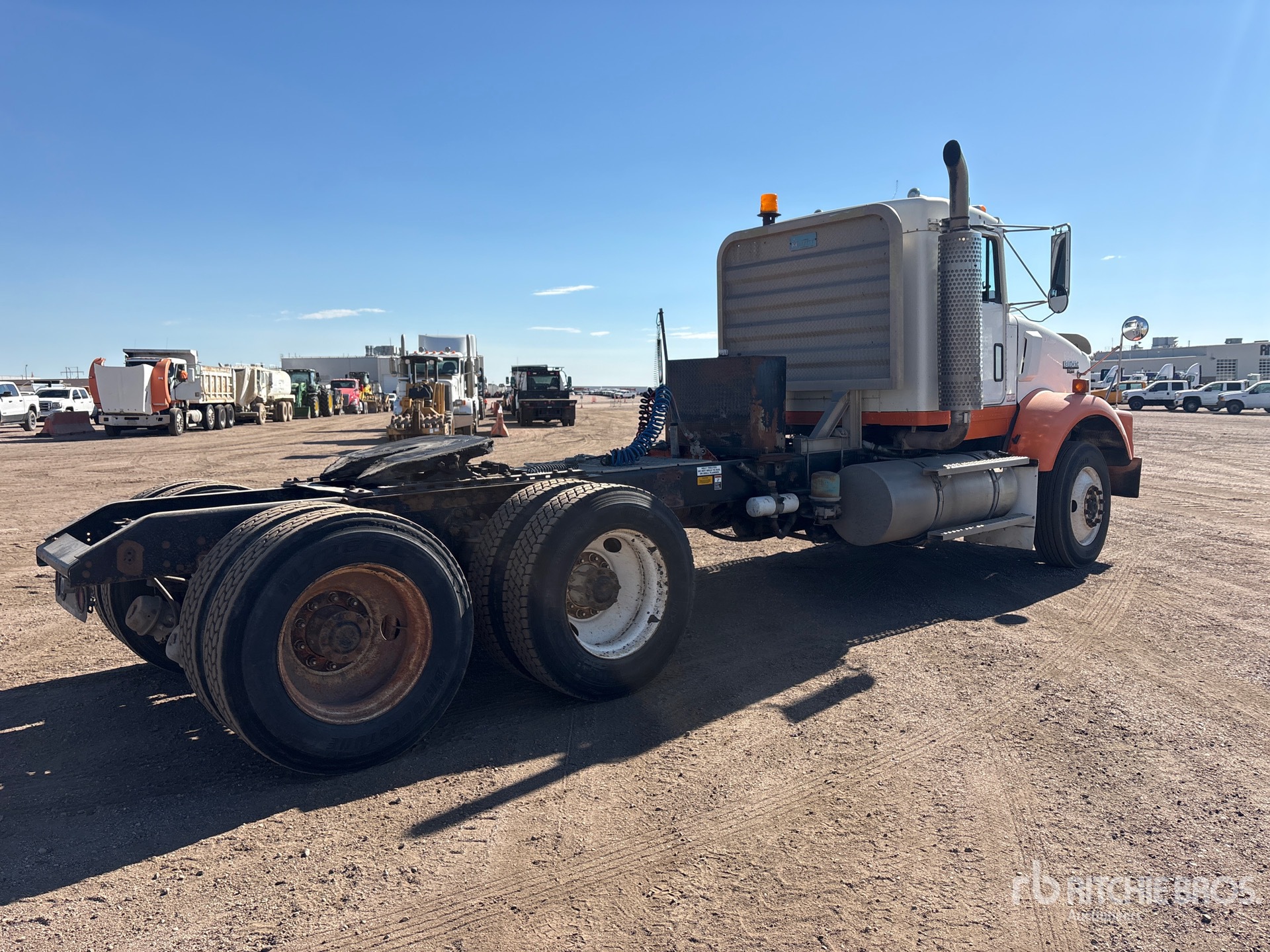 1999 Kenworth T800