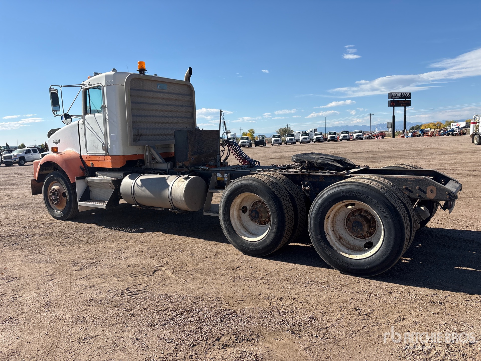 1999 Kenworth T800