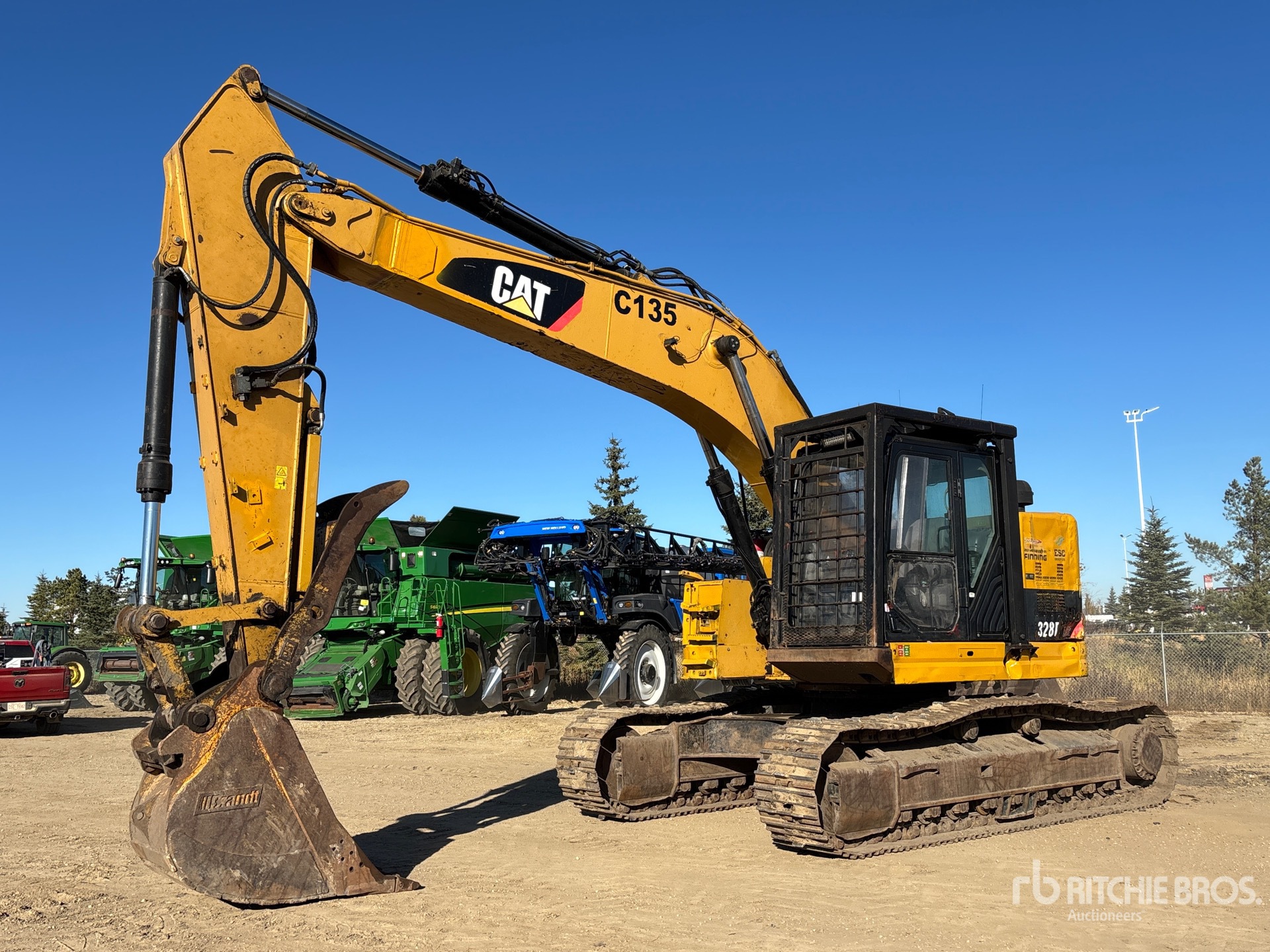 2011 Caterpillar 328DL CR