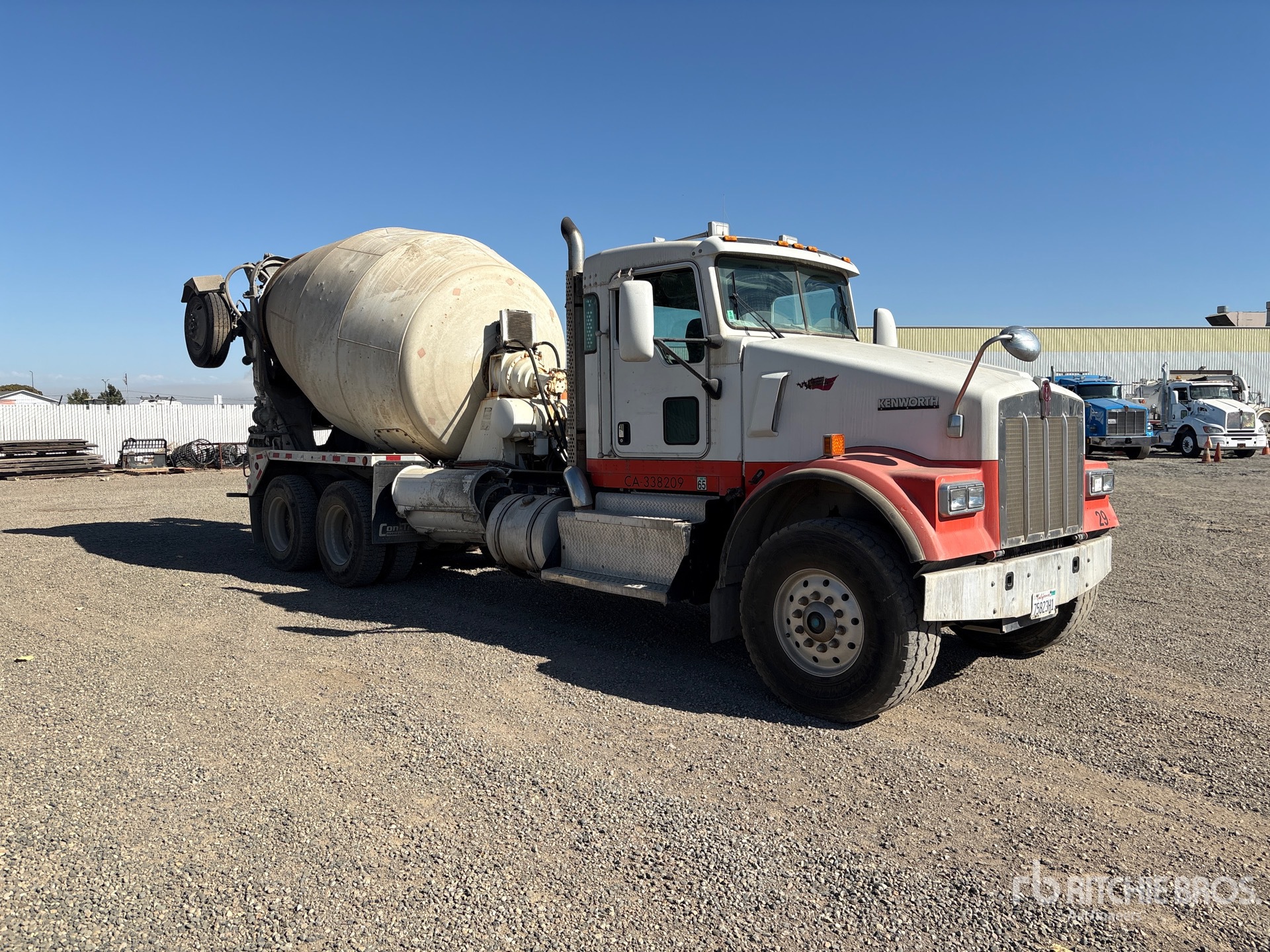 2013 Kenworth W900