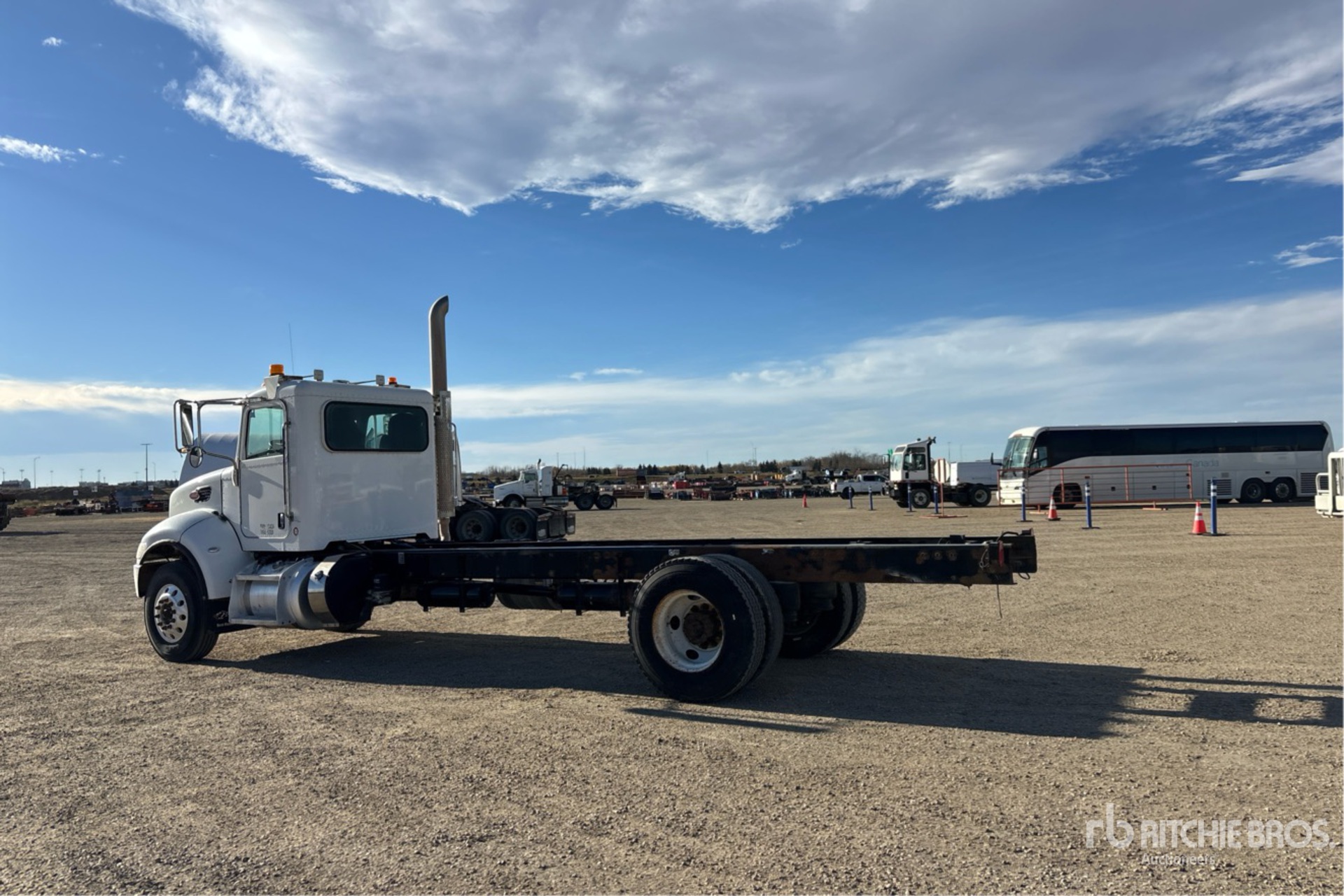 2014 Peterbilt 337