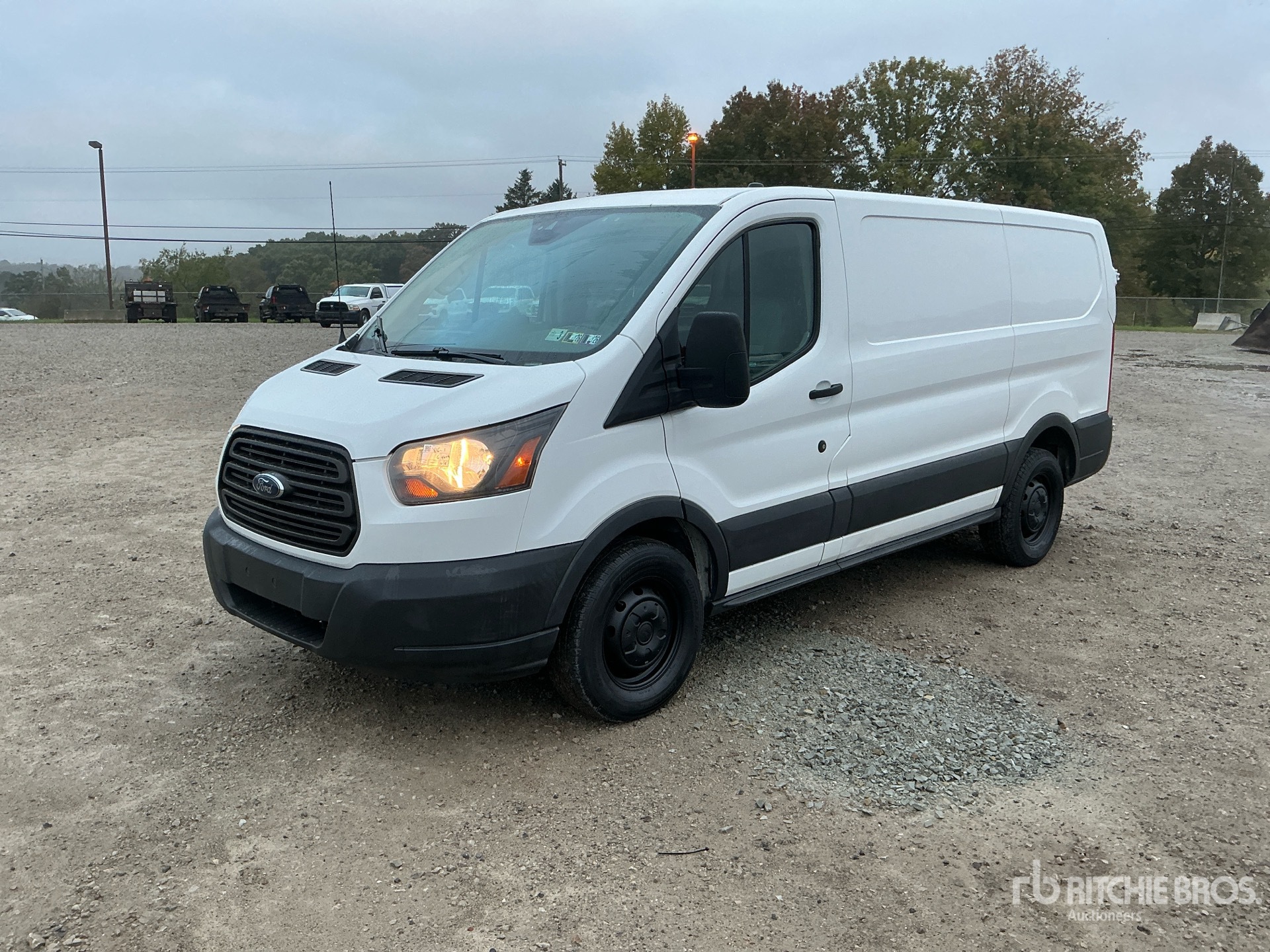 Photo of 2017 Ford TRANSIT 150
