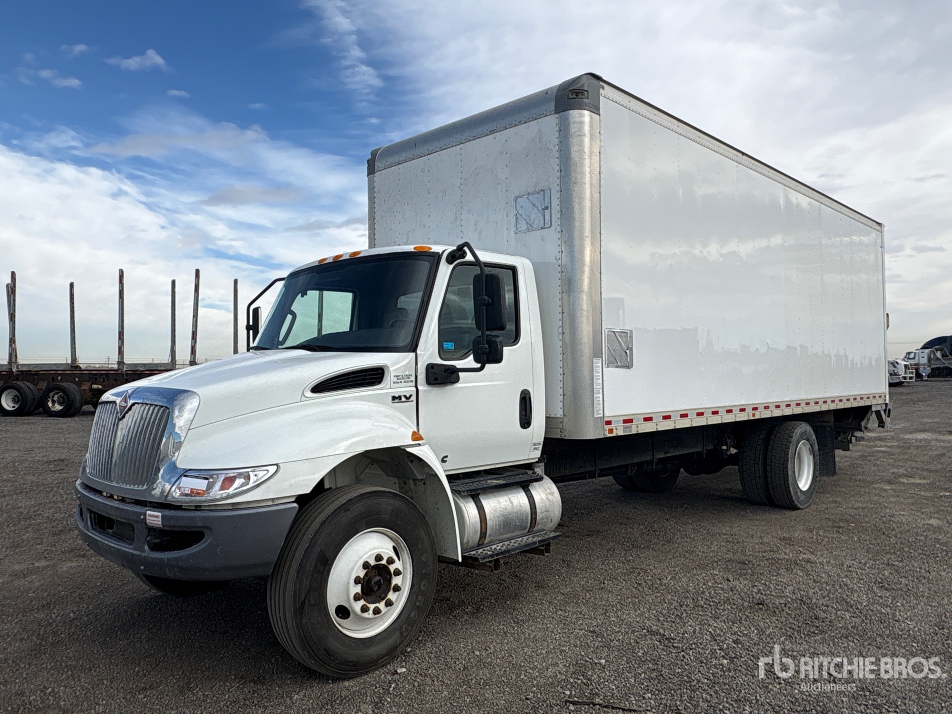 Photo of 2022 International MV 607