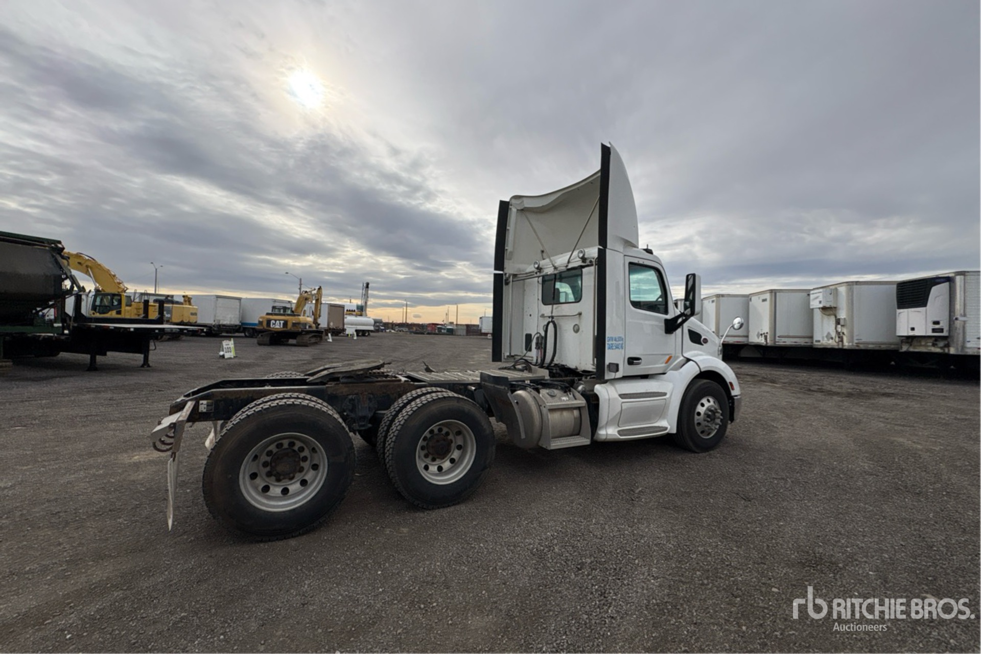 2017 Peterbilt 579