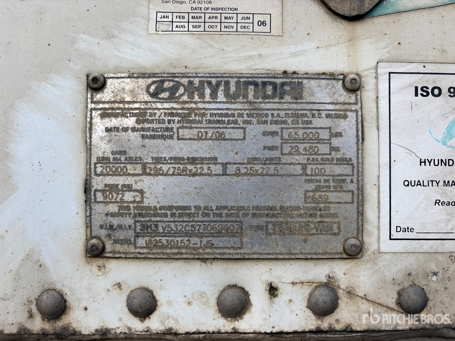 2007 Hyundai 53 FT X 102 IN T/A