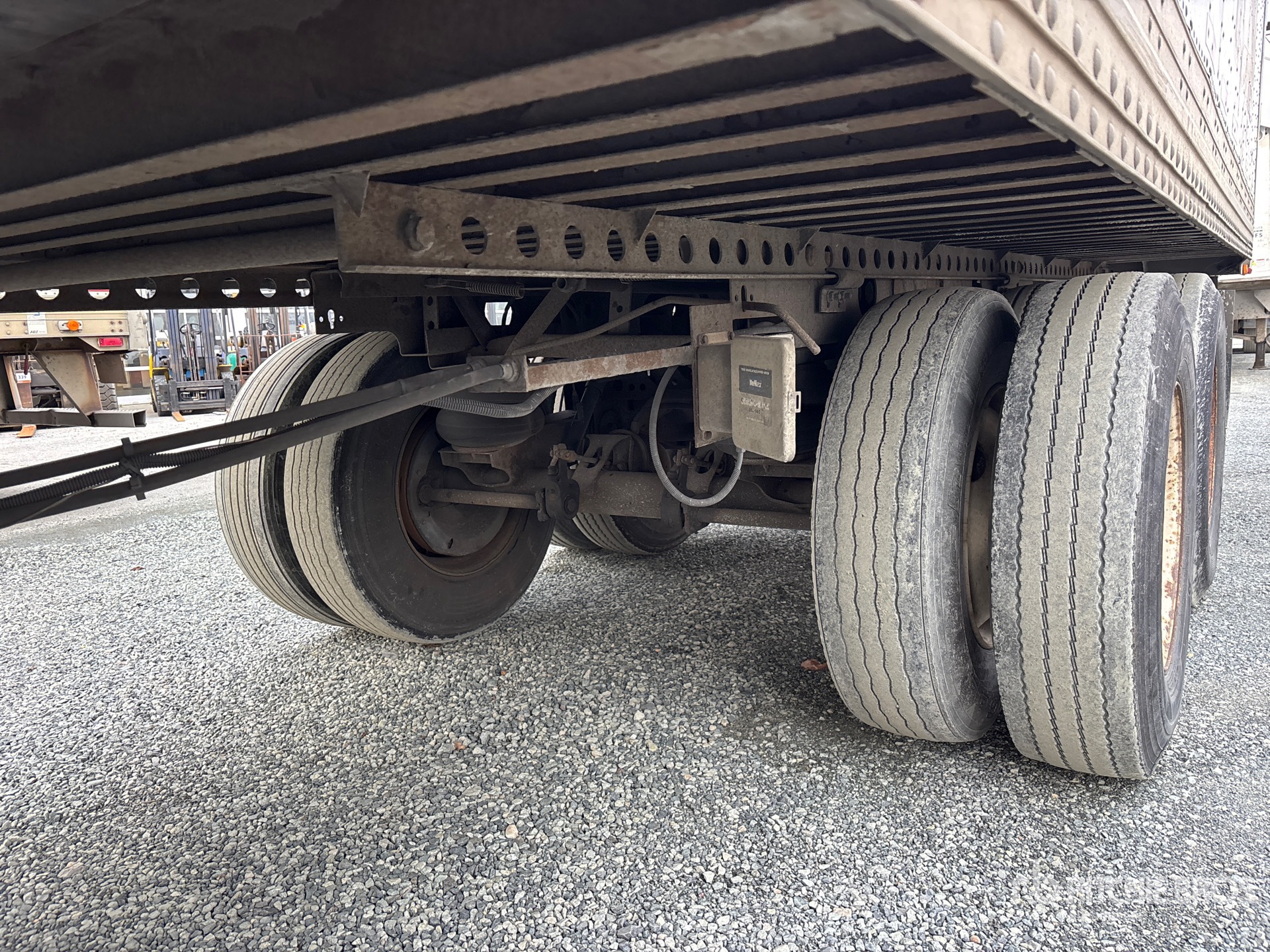 2007 Hyundai 53 FT X 102 IN T/A
