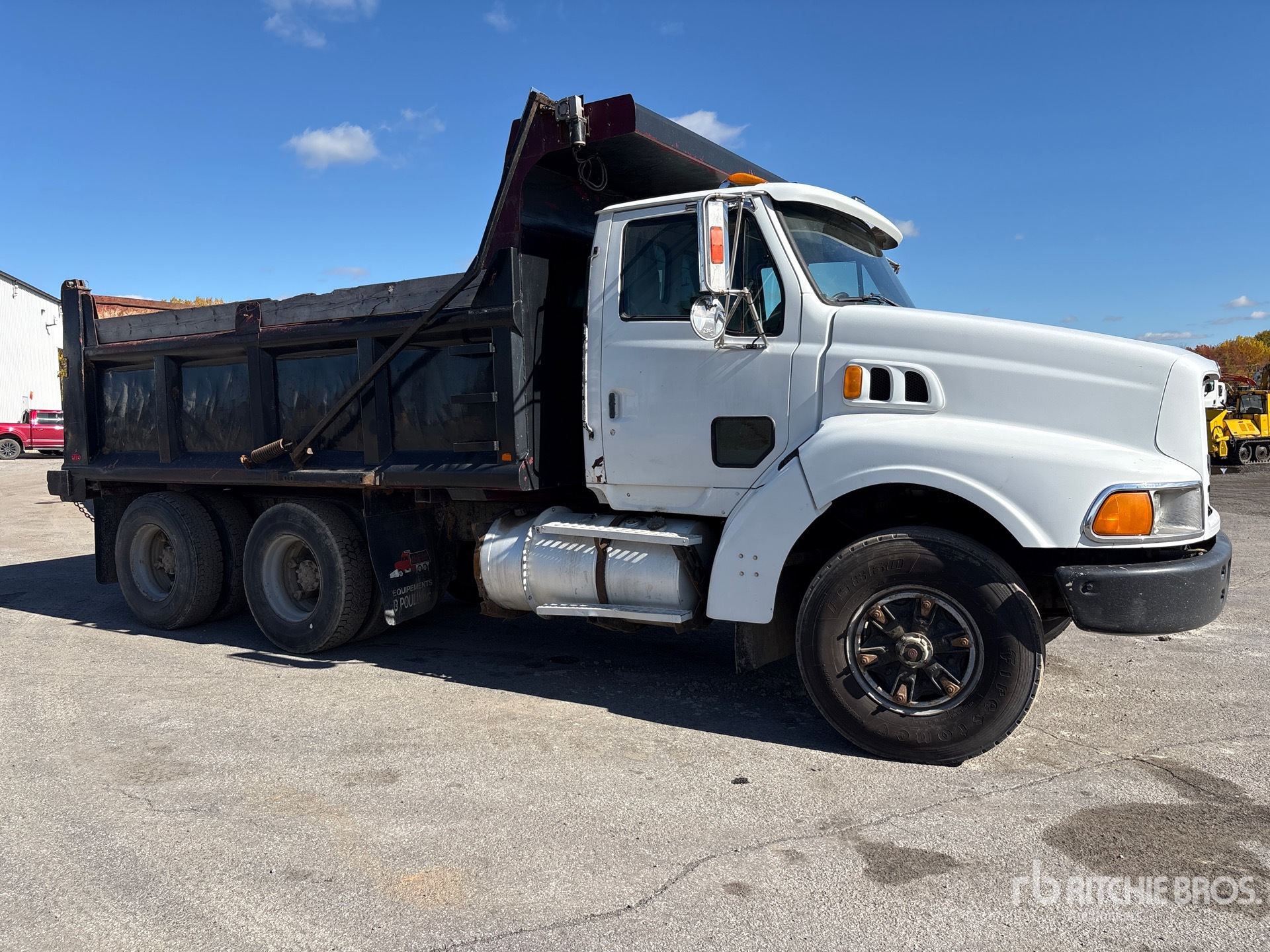 1998 Ford LT9522