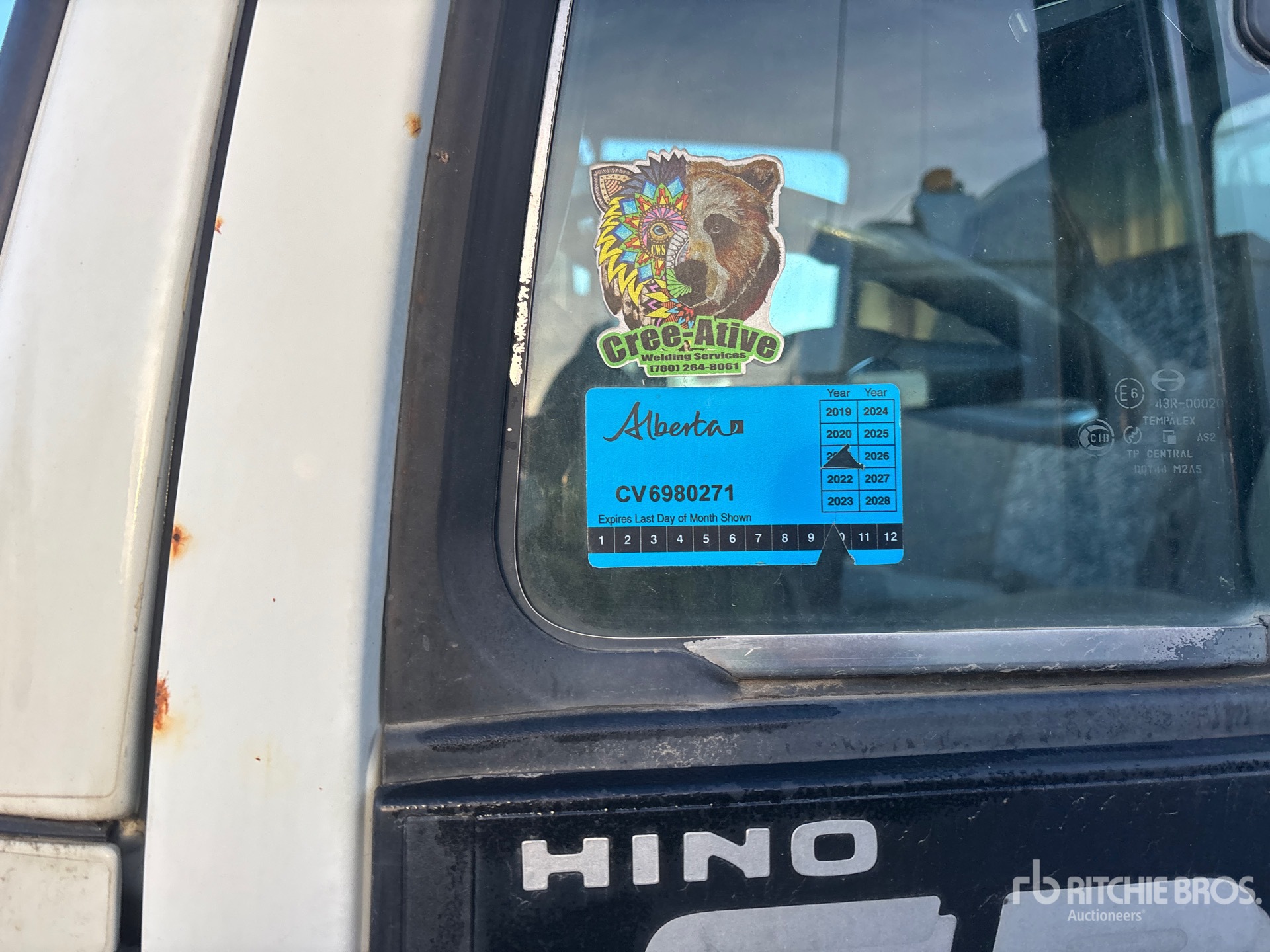 2002 Hino FB1817