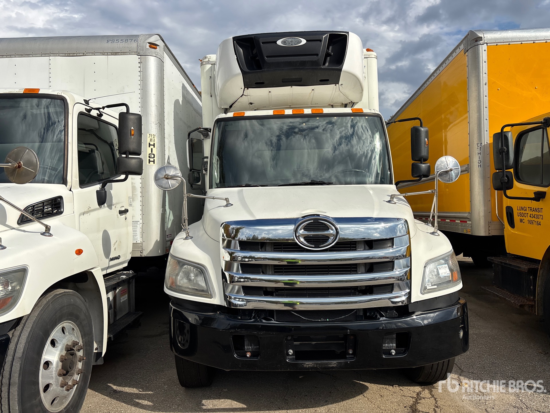 2014 Hino 338