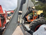 Hydraulics with Auxiliary Hydraulic Plumbing