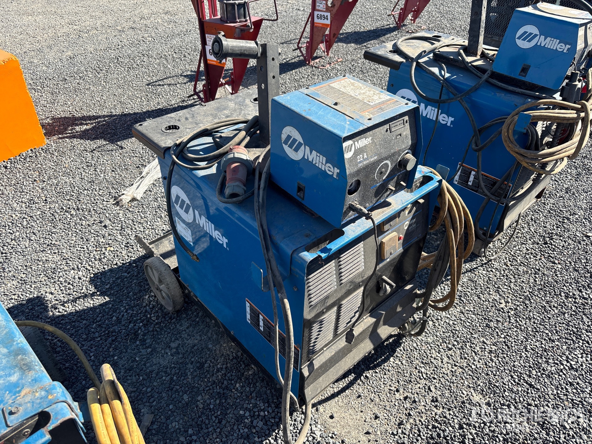 2015 Miller 300 A MIG