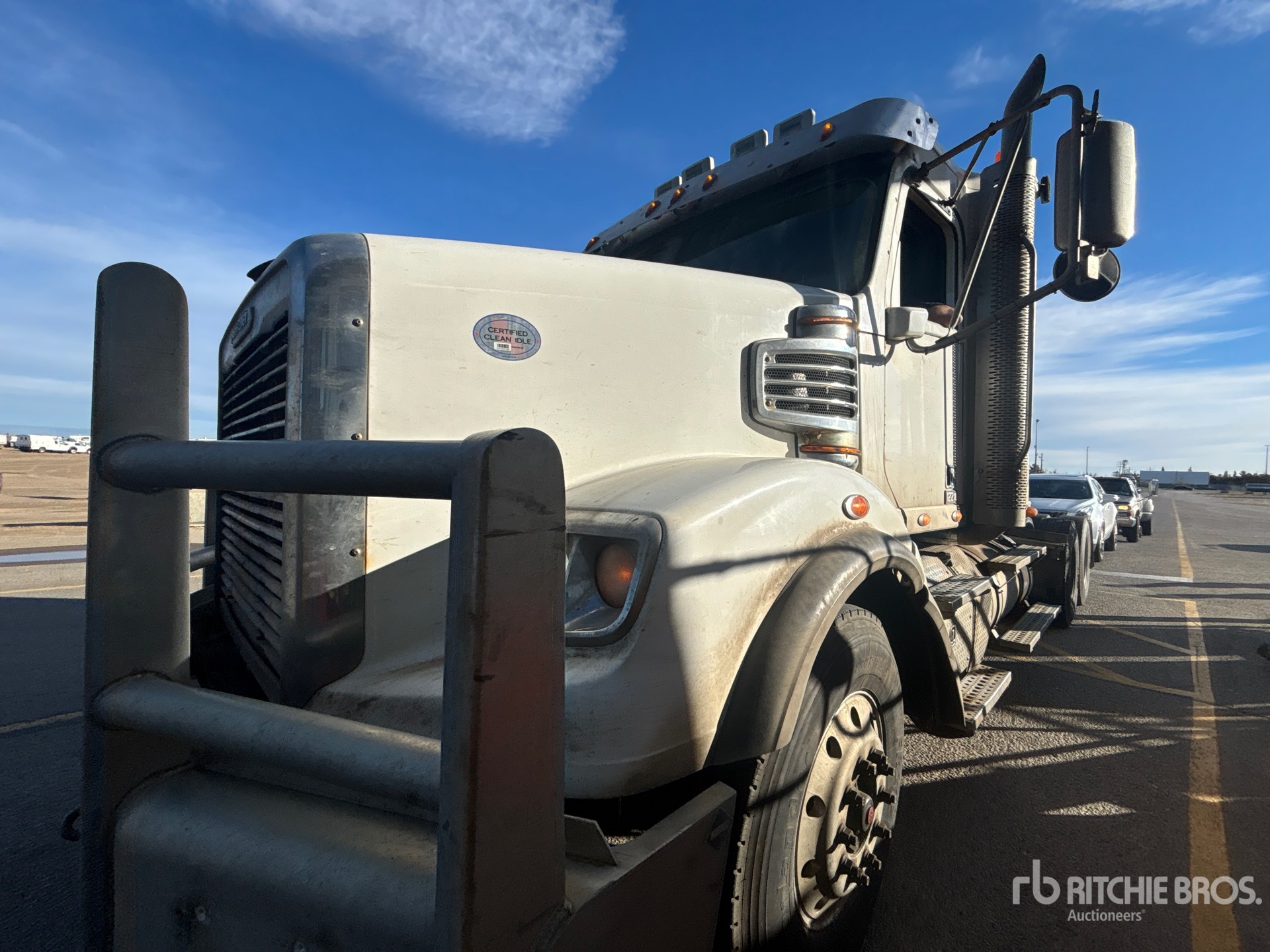 2019 Freightliner CORONADO 122SD
