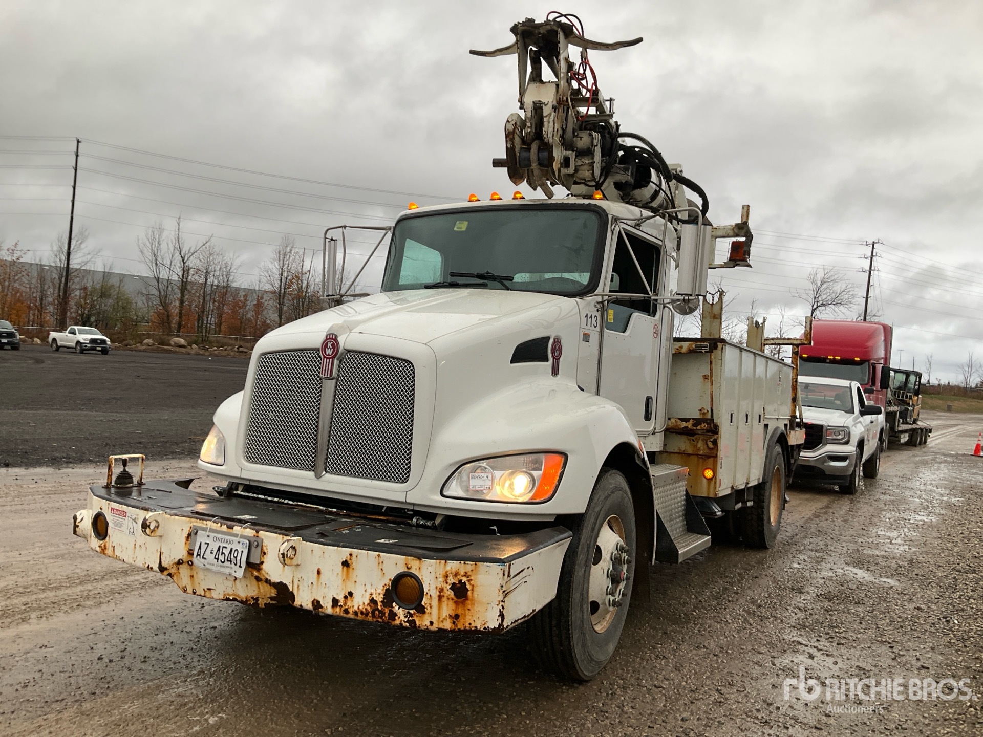2011 Kenworth T300