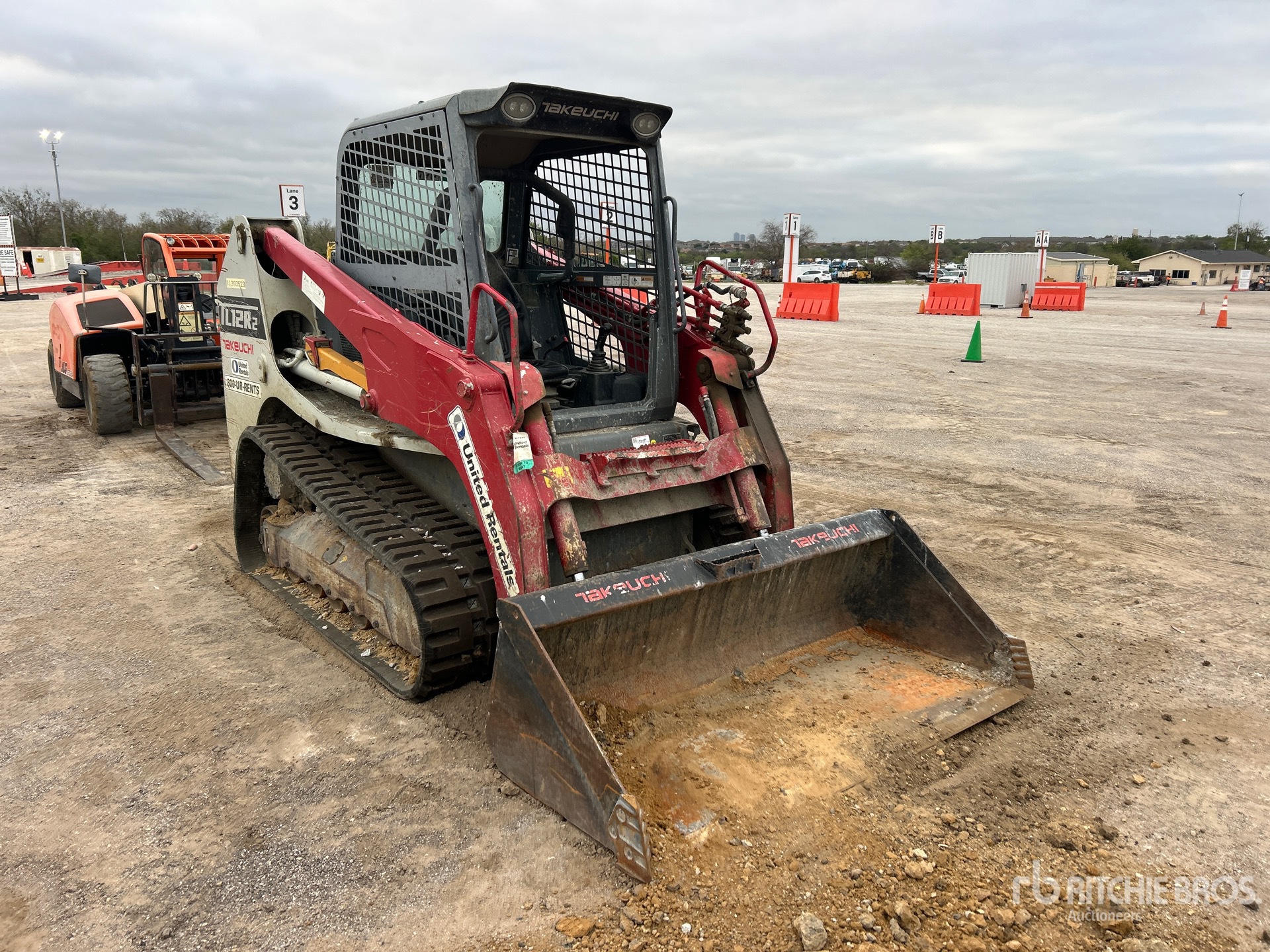 2022 Takeuchi TL12R2