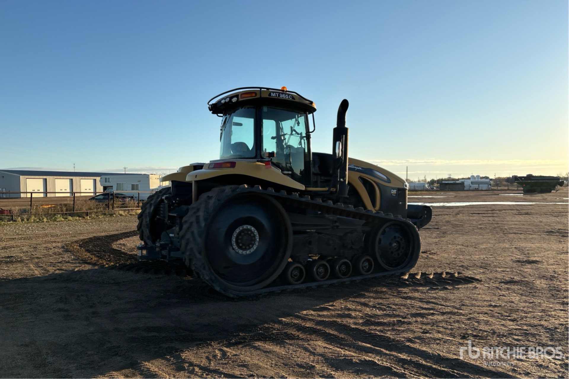 2009 Challenger MT865C