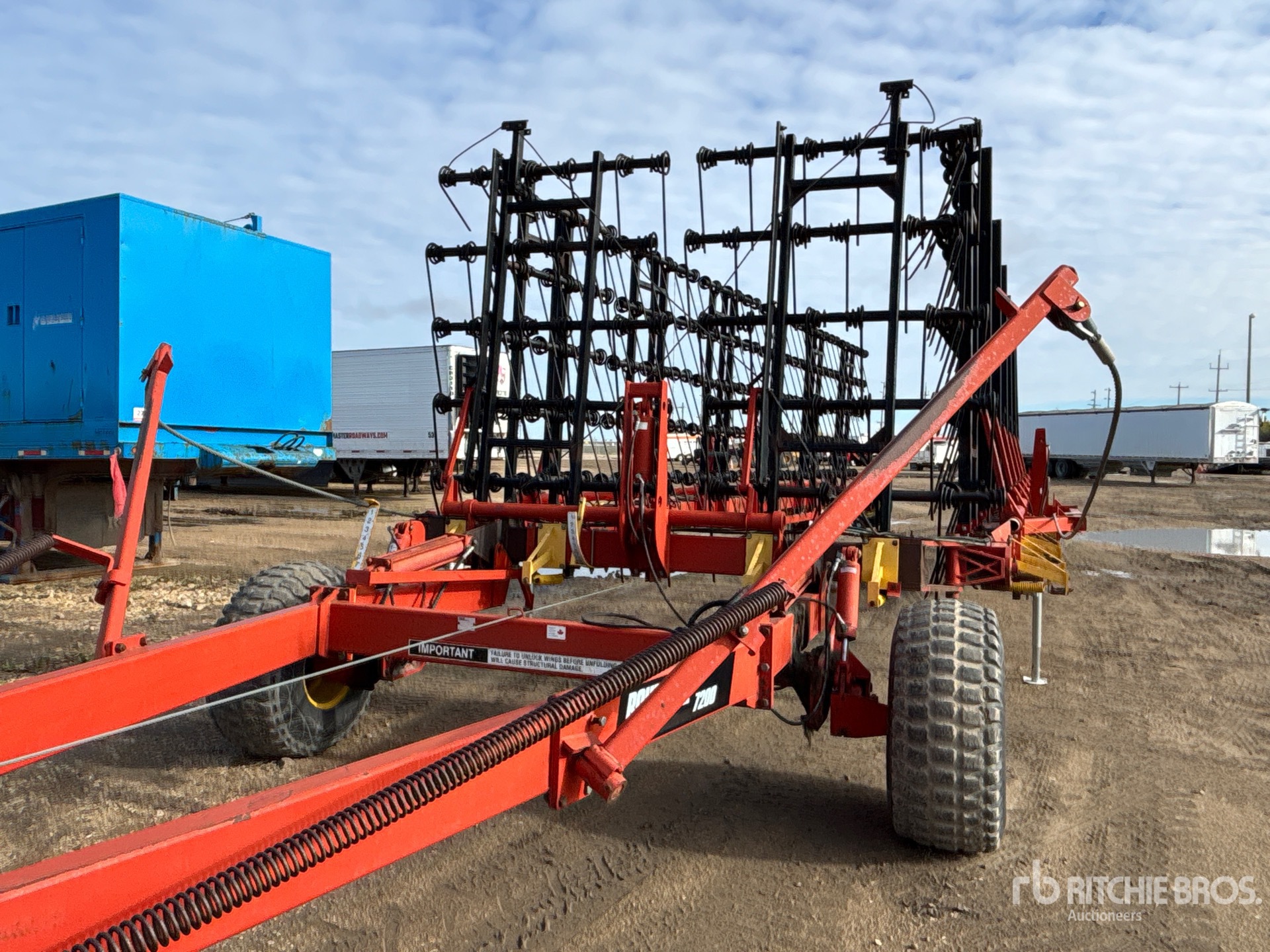 2004 Bourgault 7200