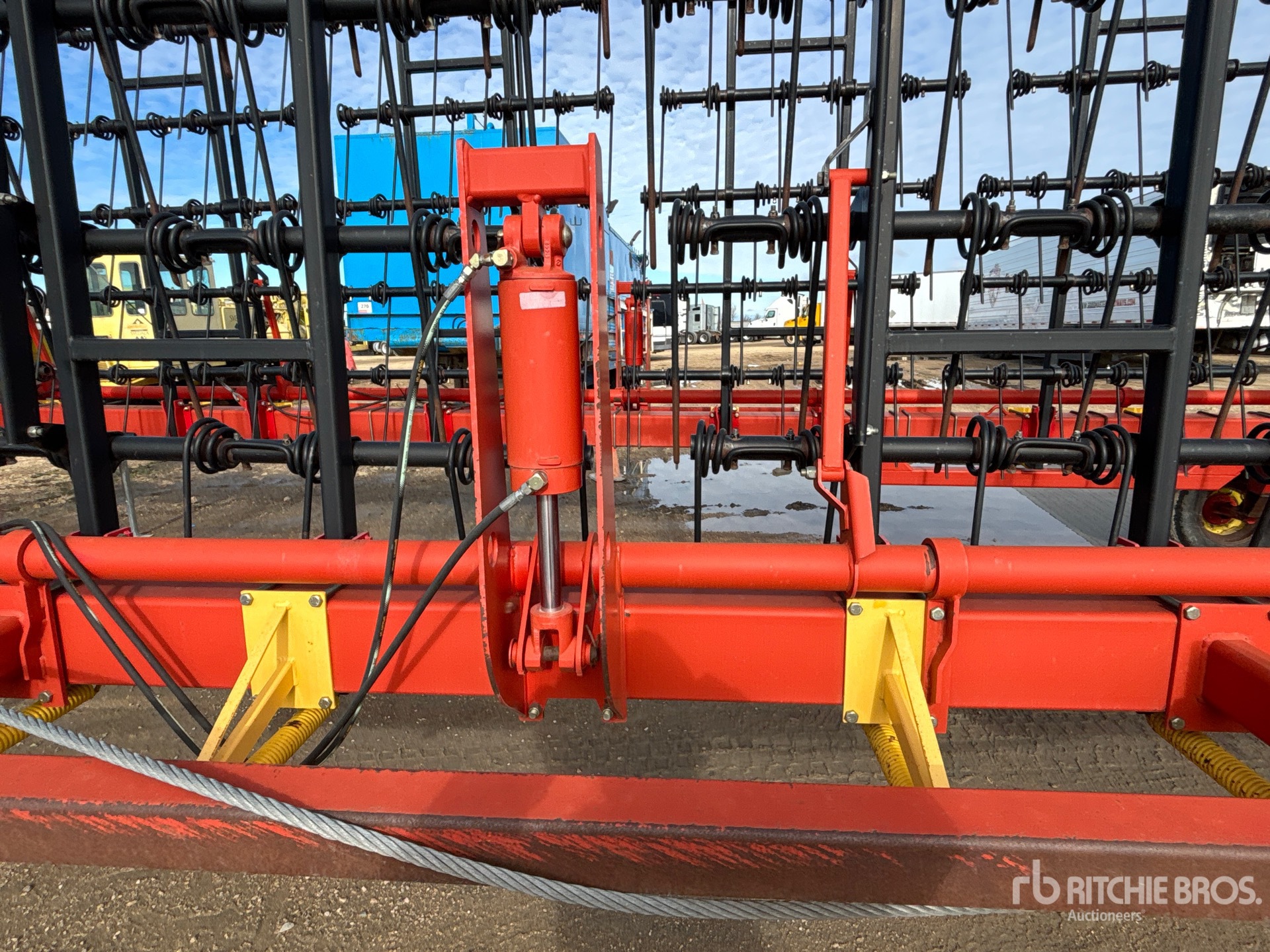 2004 Bourgault 7200