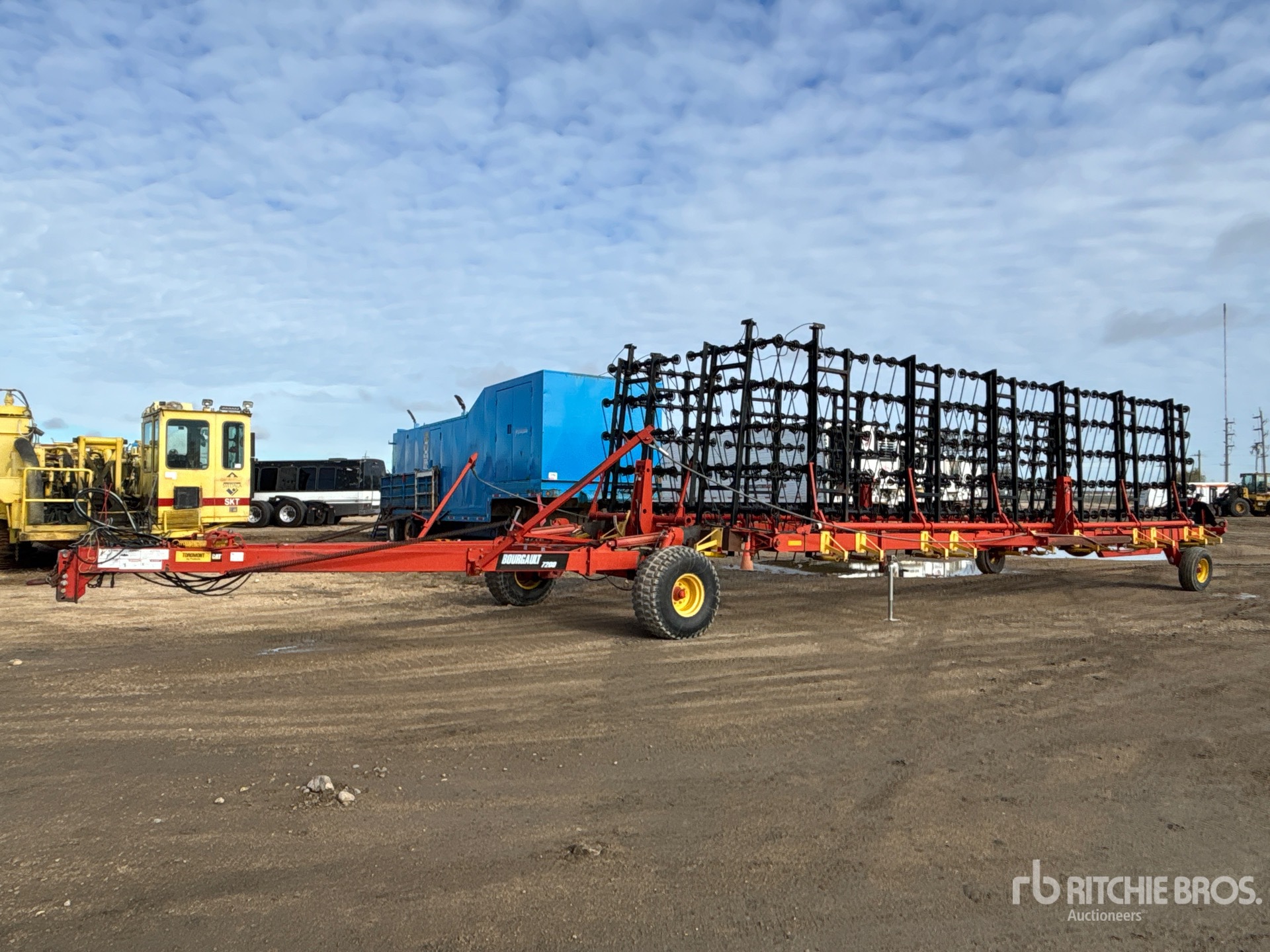 2004 Bourgault 7200