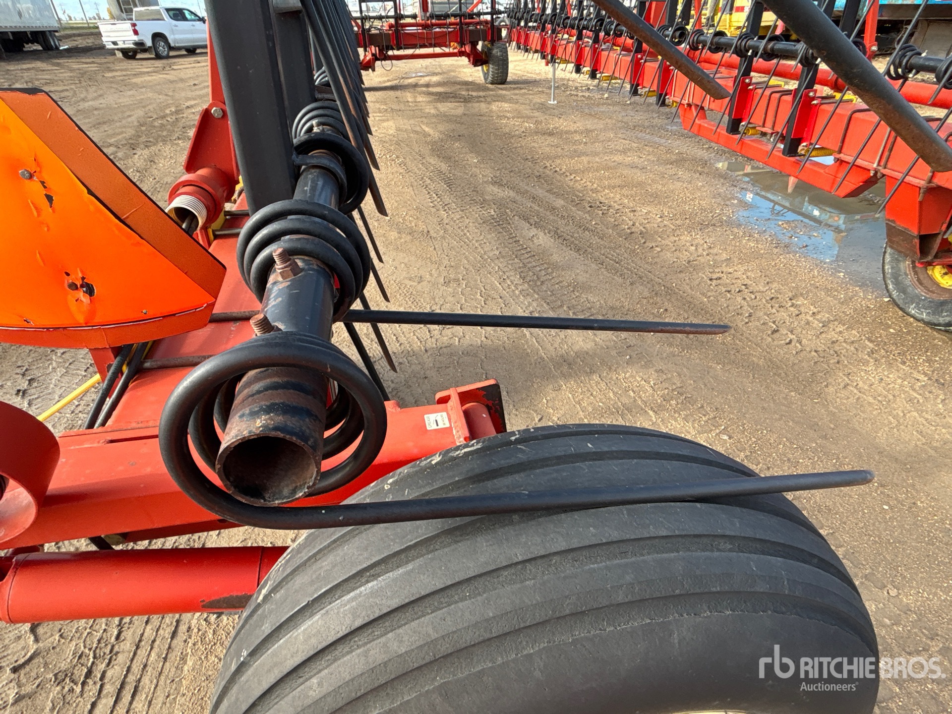 2004 Bourgault 7200