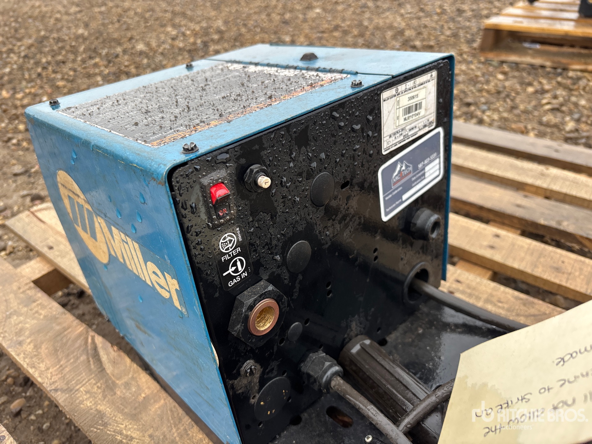Miller ELECTRIC 24V (INOPERABLE)