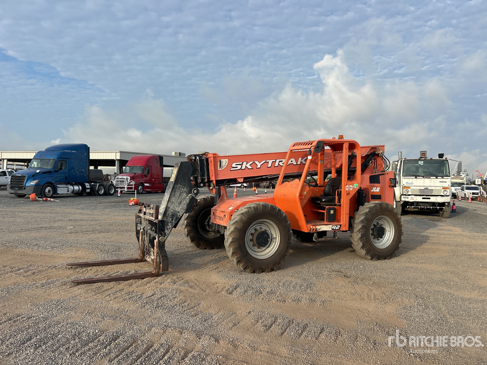 Photo of 2019 Skytrak 6042