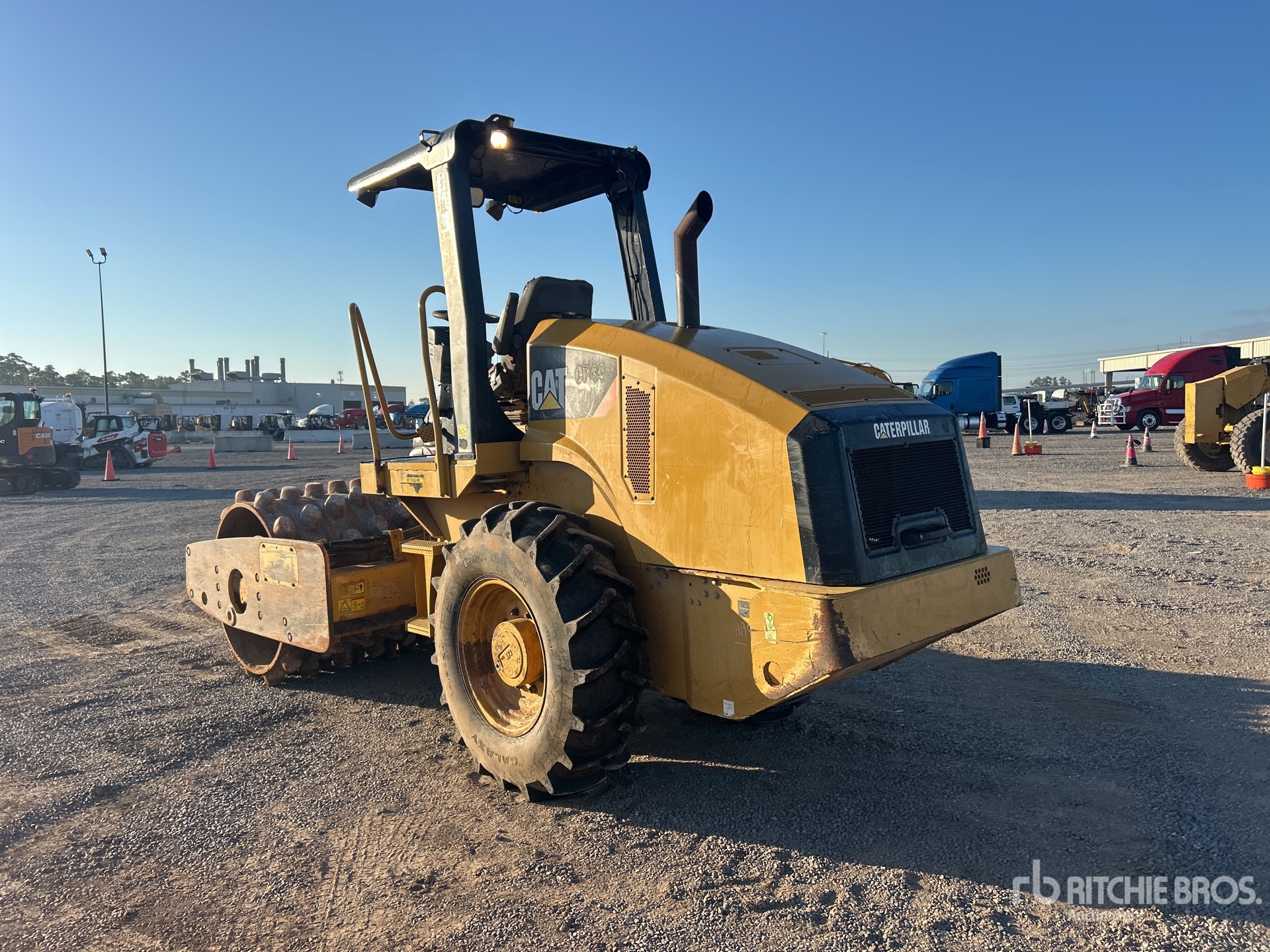 2013 Caterpillar CP44